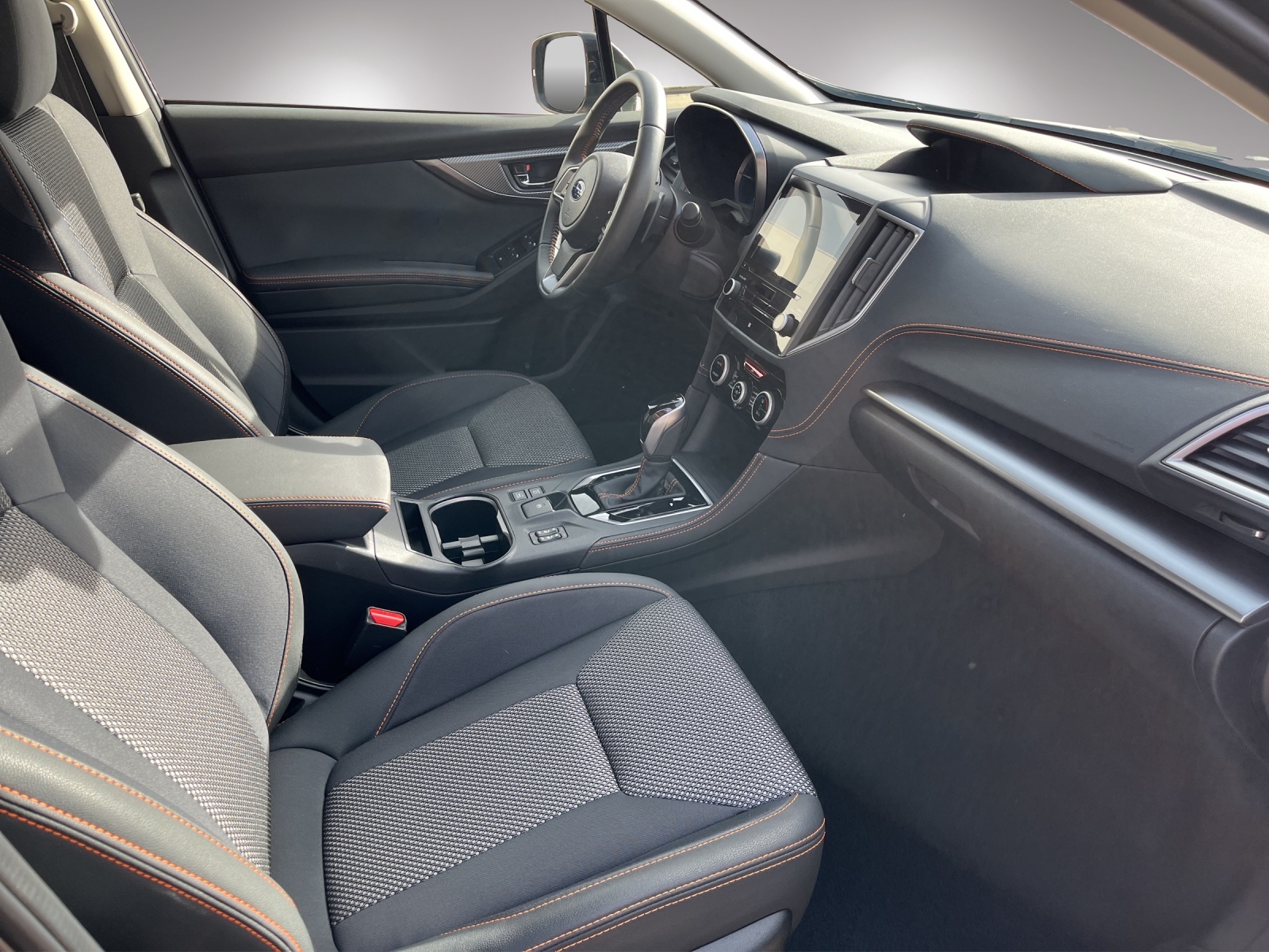 SUBARU XV 2.0i e-Boxer Swiss Plus-image-10