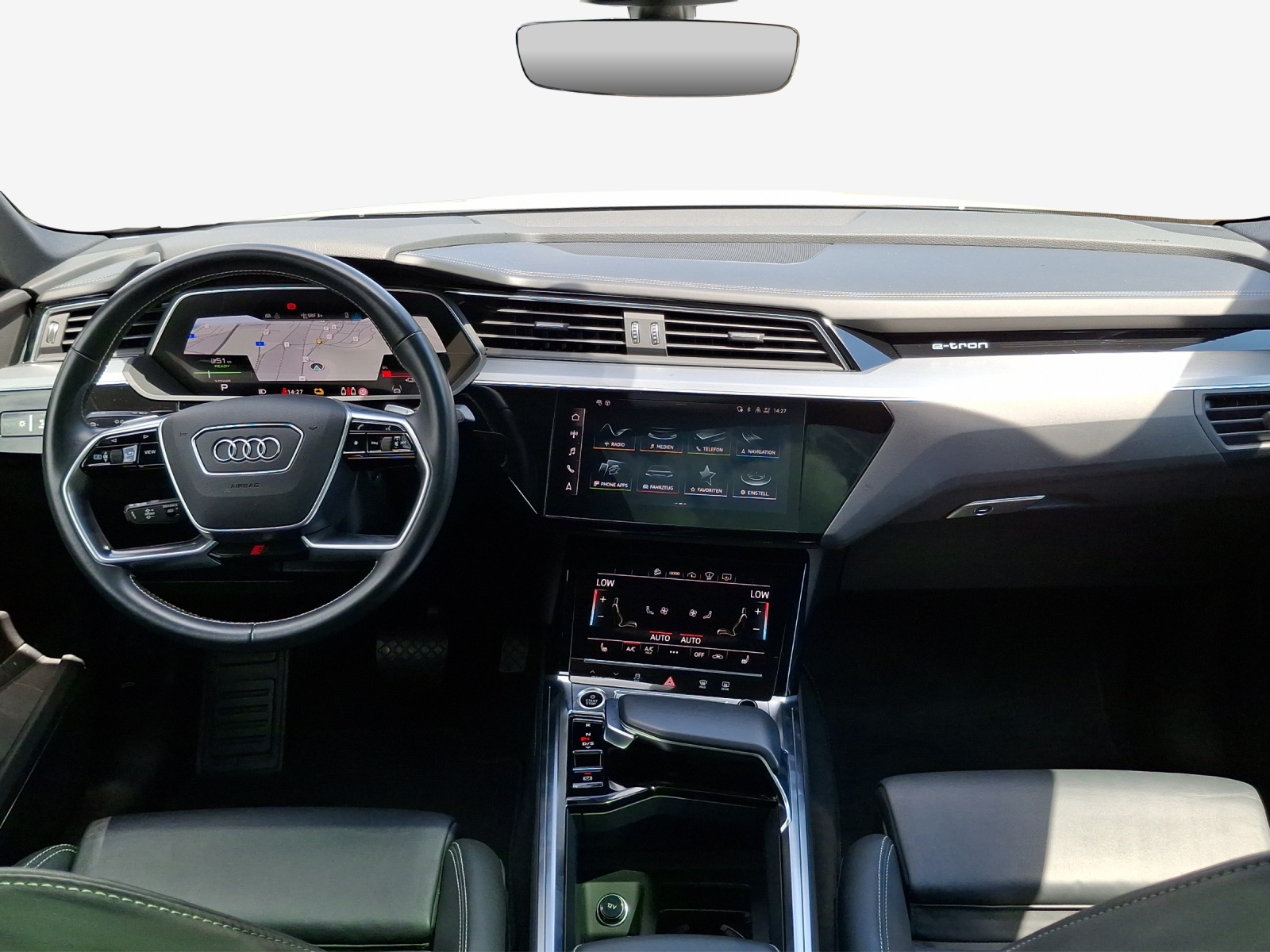 AUDI e-tron 55 Sportback S Line quattro-image-8