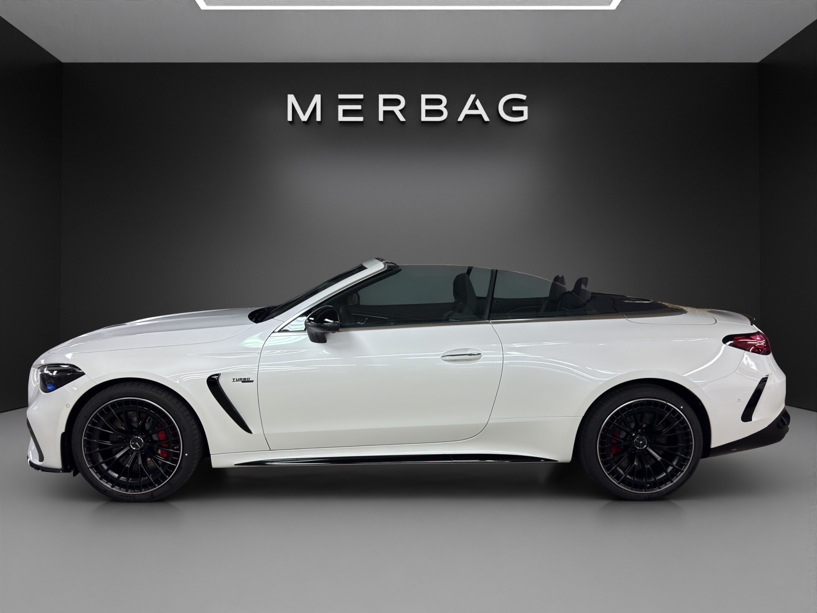 MERCEDES-BENZ CLE AMG 53 Cabrio 4Matic+ 9G-Tronic-image-1