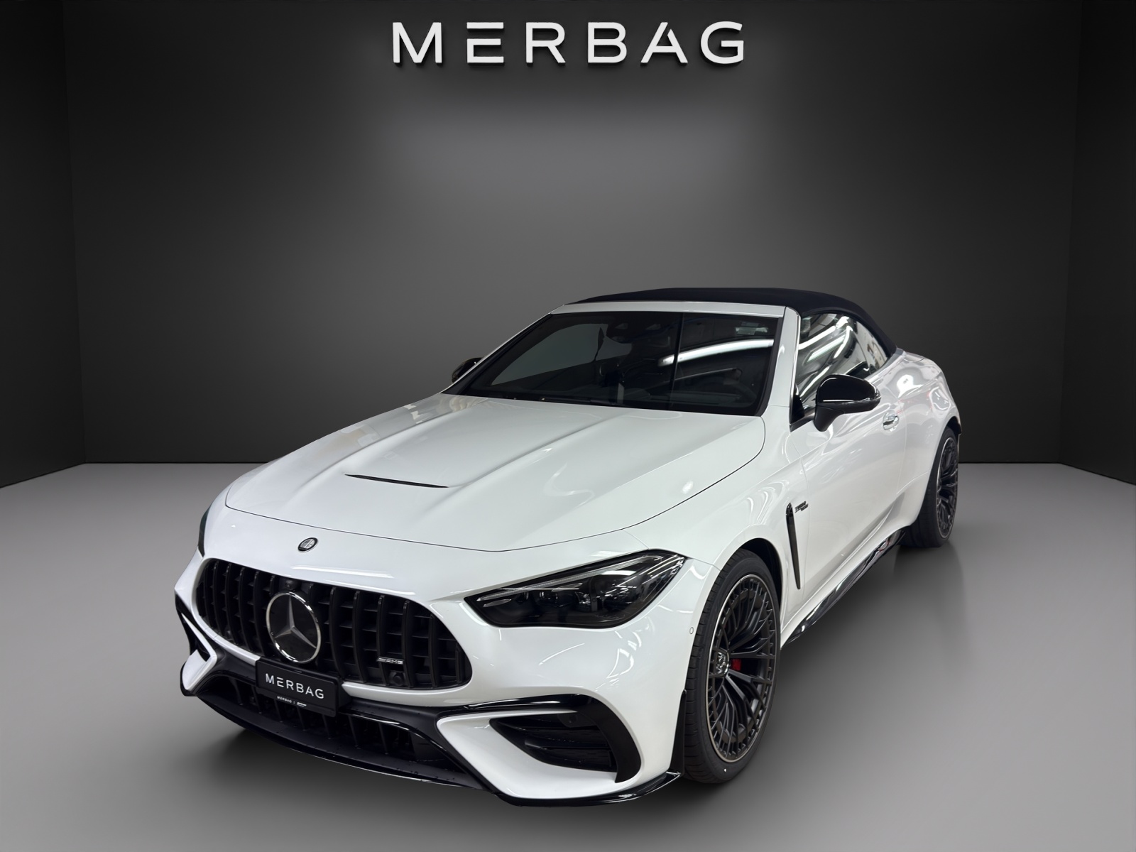 MERCEDES-BENZ CLE AMG 53 Cabrio 4Matic+ 9G-Tronic-image-0