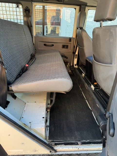 LAND ROVER 2.5 Tdi St.Wagon-image-5