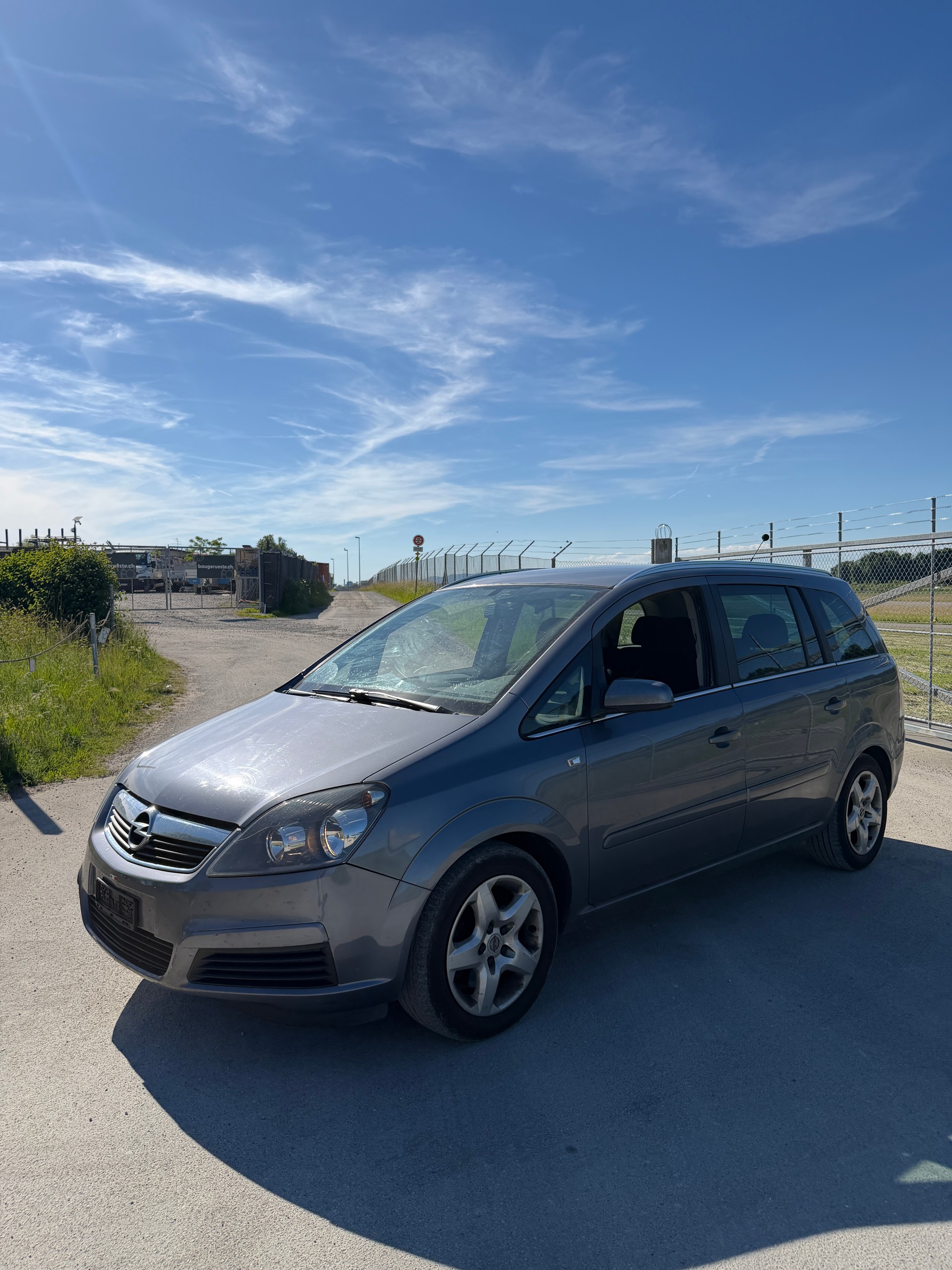 OPEL Zafira 1.9 CDTI Enjoy-image-2