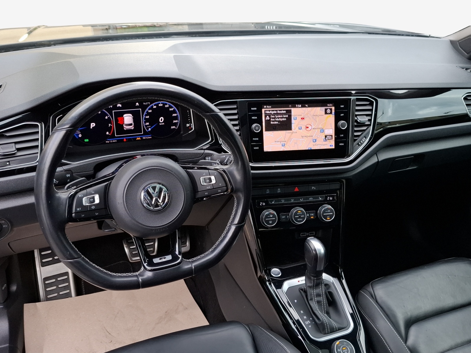 VW T-Roc 2.0 TSI R DSG 4Motion-image-8