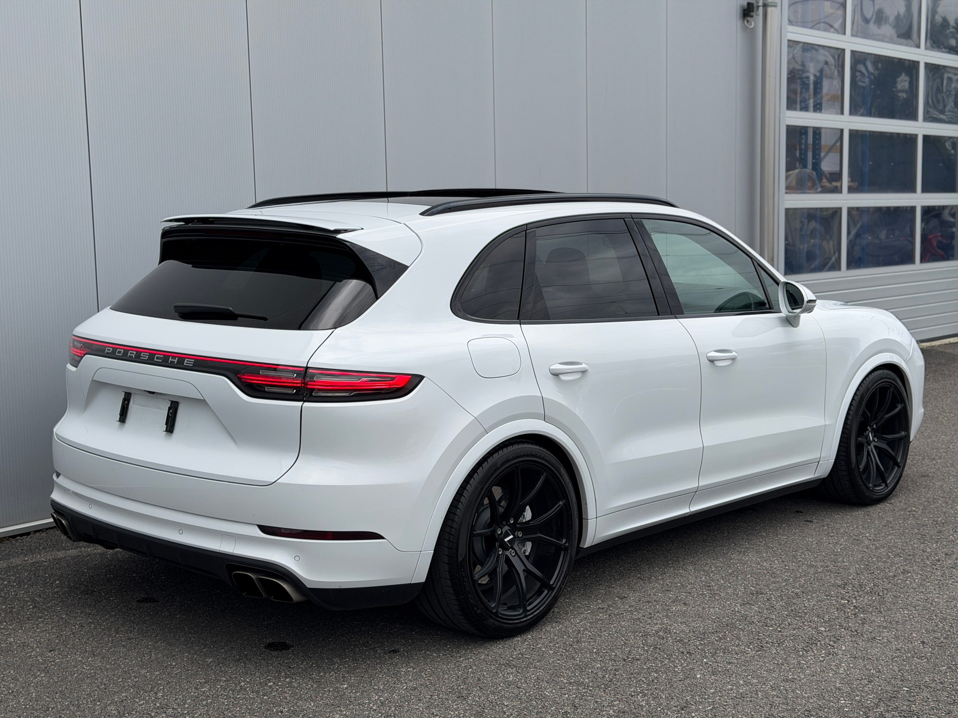 PORSCHE Cayenne Turbo *Anhängerkupplung*-image-3