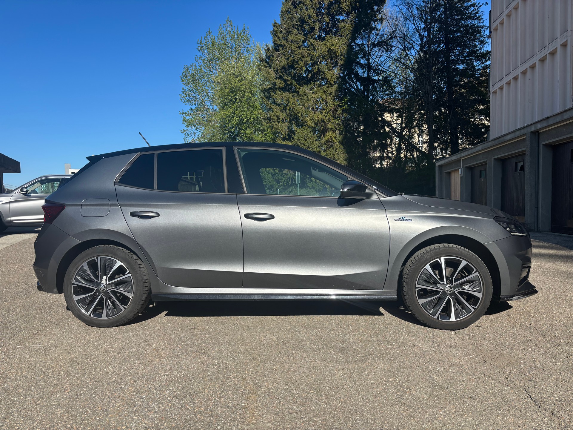 SKODA 1.0 TSI Monte Carlo-image-1