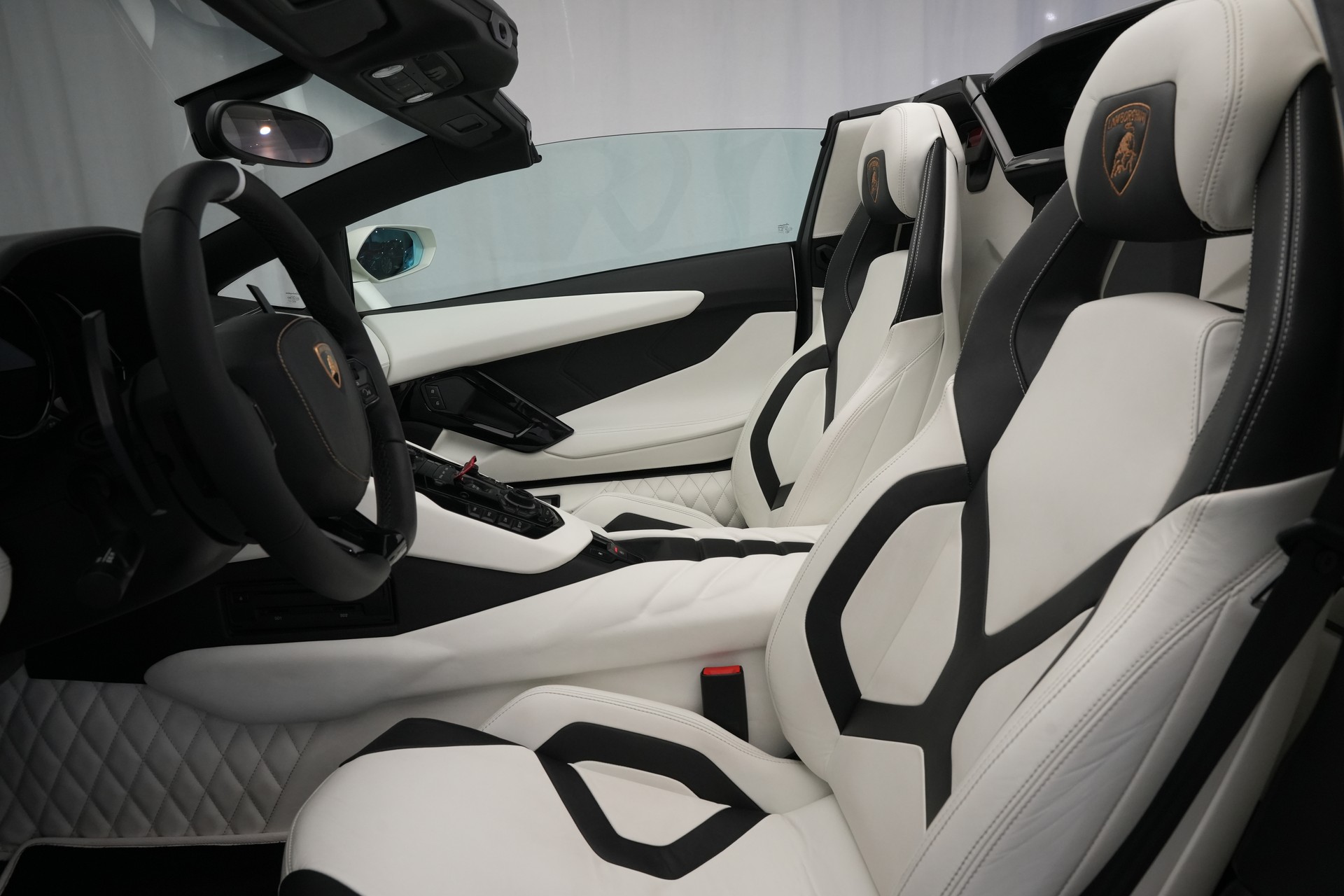 LAMBORGHINI Aventador LP700-4 Roadster E-Gear *SONDERPREIS!* *Unikat* *Novitec* *Mattlackierung*-image-9