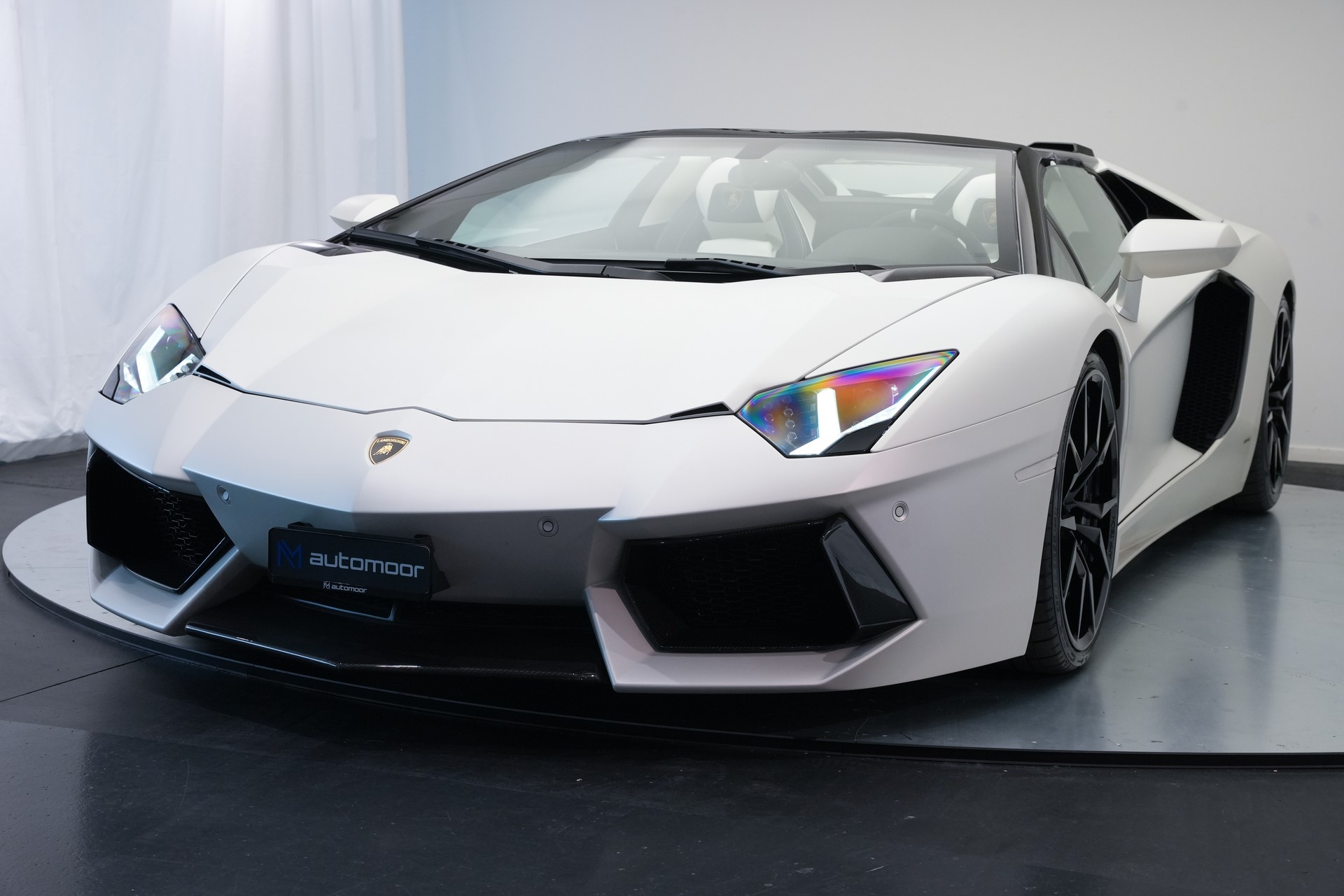 LAMBORGHINI Aventador LP700-4 Roadster E-Gear *Unikat* *Novitec* *Mattlackierung*-image-44