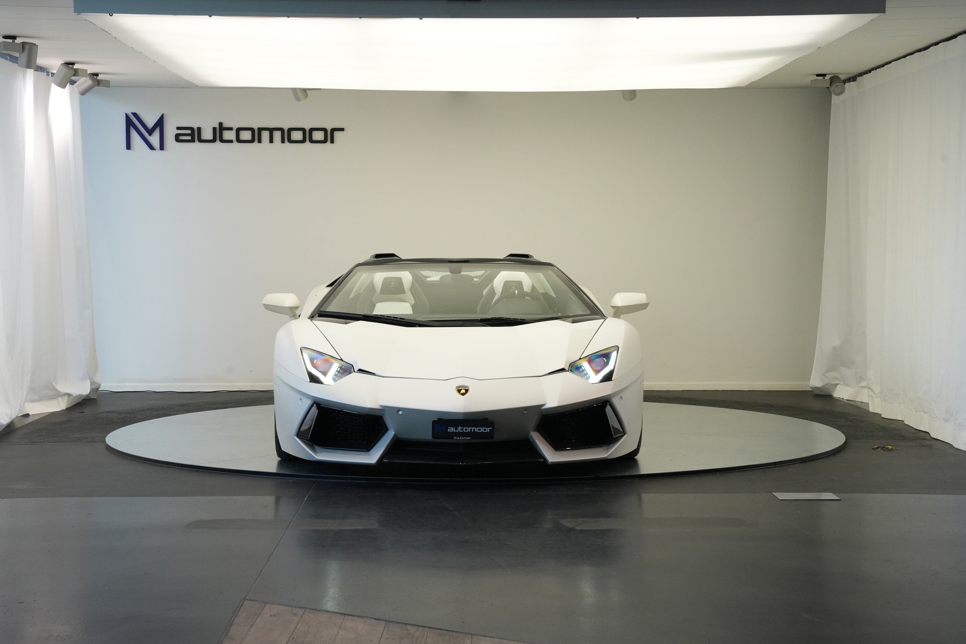 LAMBORGHINI Aventador LP700-4 Roadster E-Gear *SONDERPREIS!* *Unikat* *Novitec* *Mattlackierung*-image-1