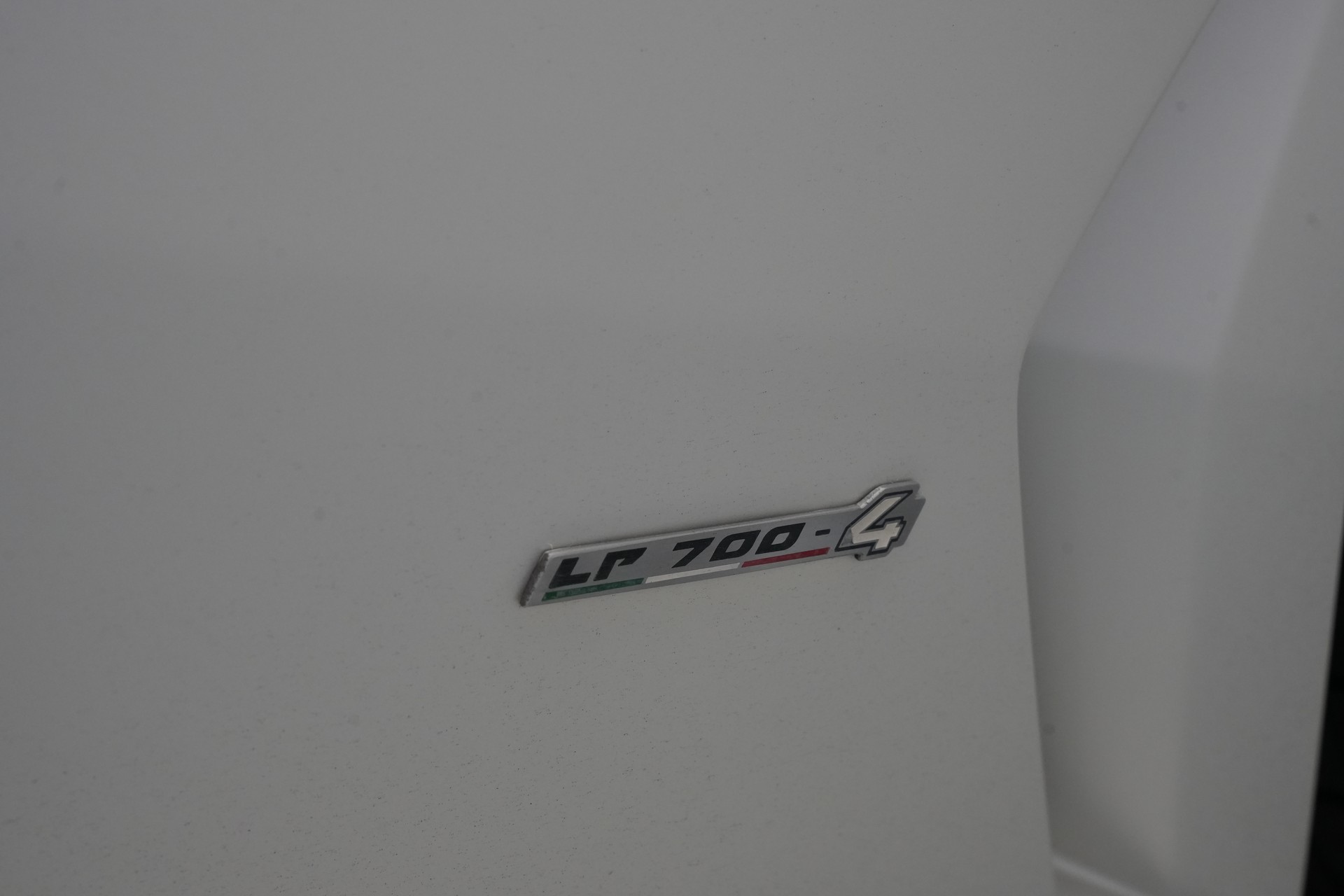 LAMBORGHINI Aventador LP700-4 Roadster E-Gear *SONDERPREIS!* *Unikat* *Novitec* *Mattlackierung*-image-44