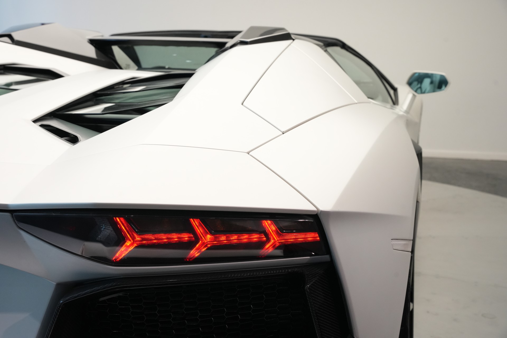 LAMBORGHINI Aventador LP700-4 Roadster E-Gear *SONDERPREIS!* *Unikat* *Novitec* *Mattlackierung*-image-29