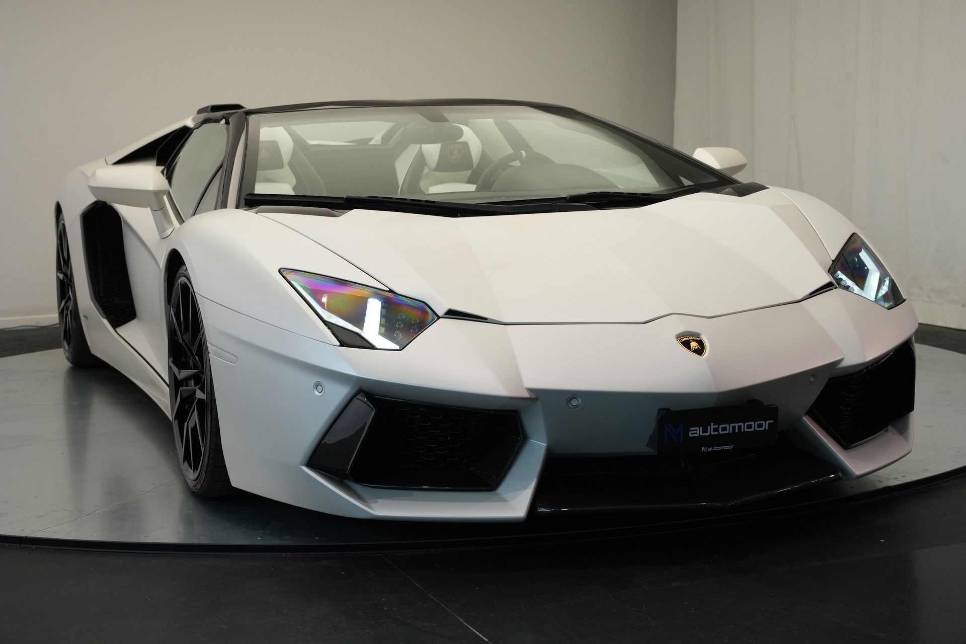 LAMBORGHINI Aventador LP700-4 Roadster E-Gear *SONDERPREIS!* *Unikat* *Novitec* *Mattlackierung*-image-37