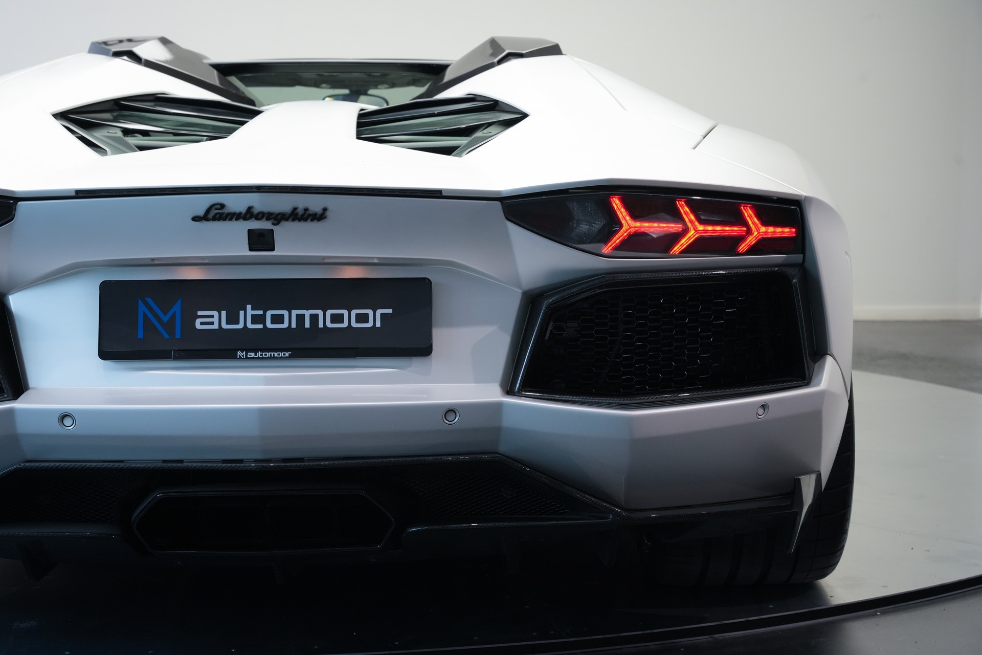 LAMBORGHINI Aventador LP700-4 Roadster E-Gear *Unikat* *Novitec* *Mattlackierung*-image-28