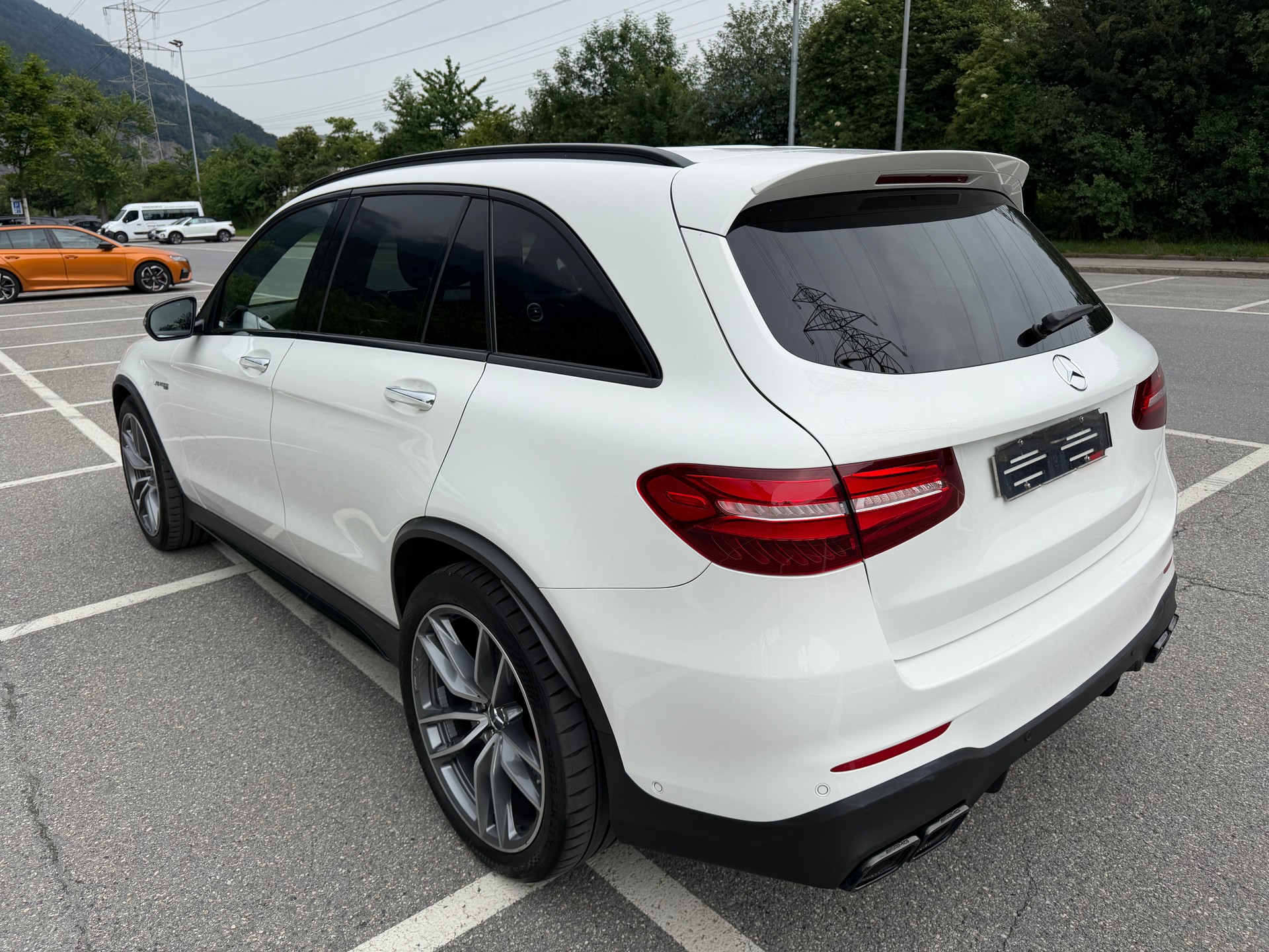 MERCEDES-BENZ GLC 63 S AMG 4m+-image-3