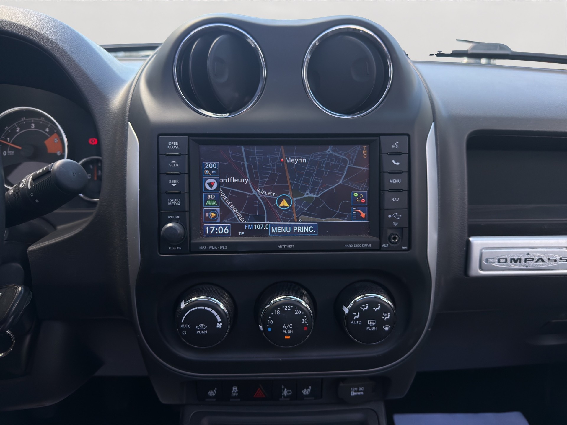 JEEP Compass 2.2 CRD Limited-image-6