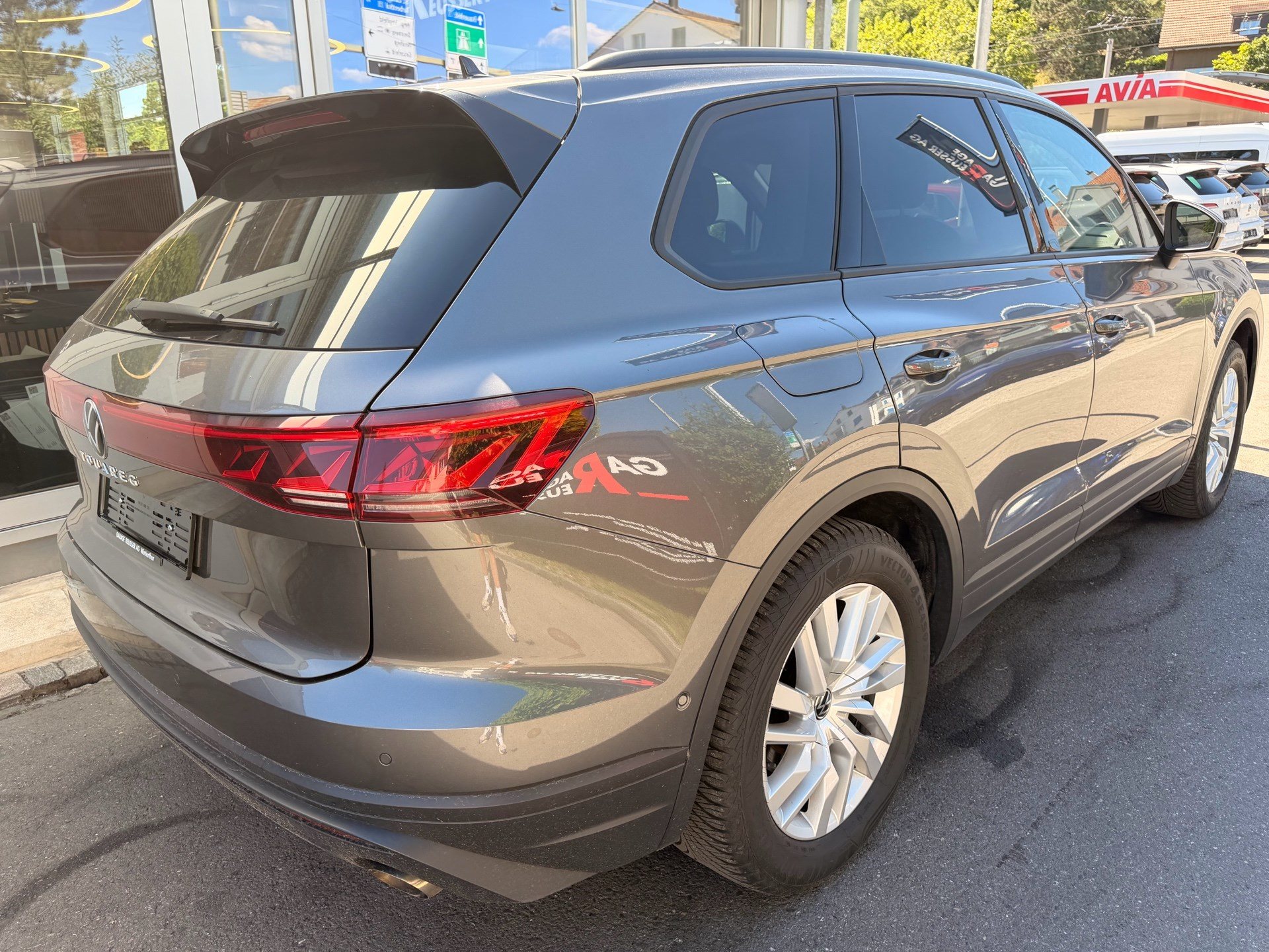 VW Touareg 3.0 TDI 231PS 4MOTION ***INNOVISIONS COCKPIT & ANHÄNGEKUPPLUNG ***-showroom-element-3
