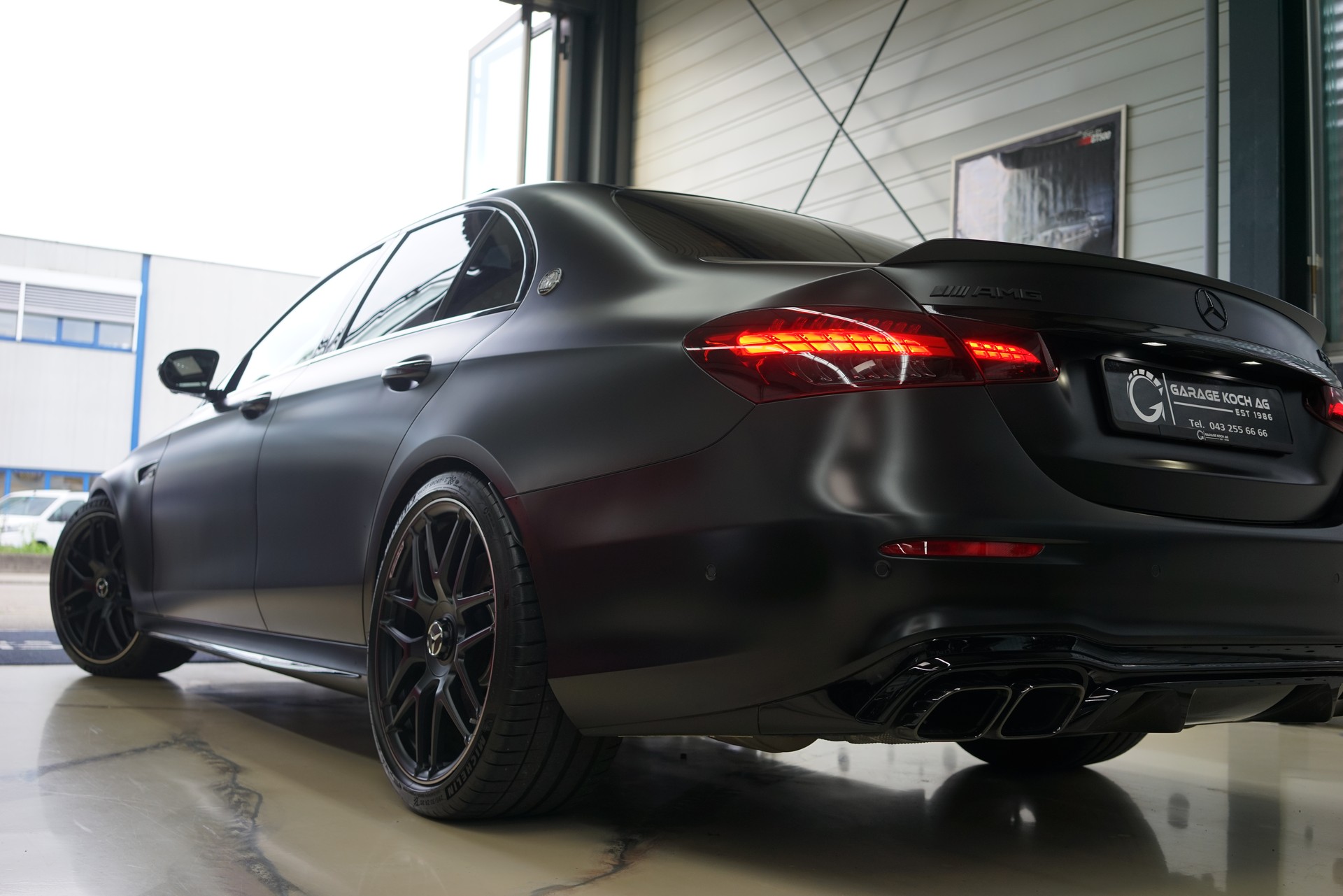 MERCEDES-BENZ AMG E 63 S 4Matic+ Speedshift 9G-TCT-image-5