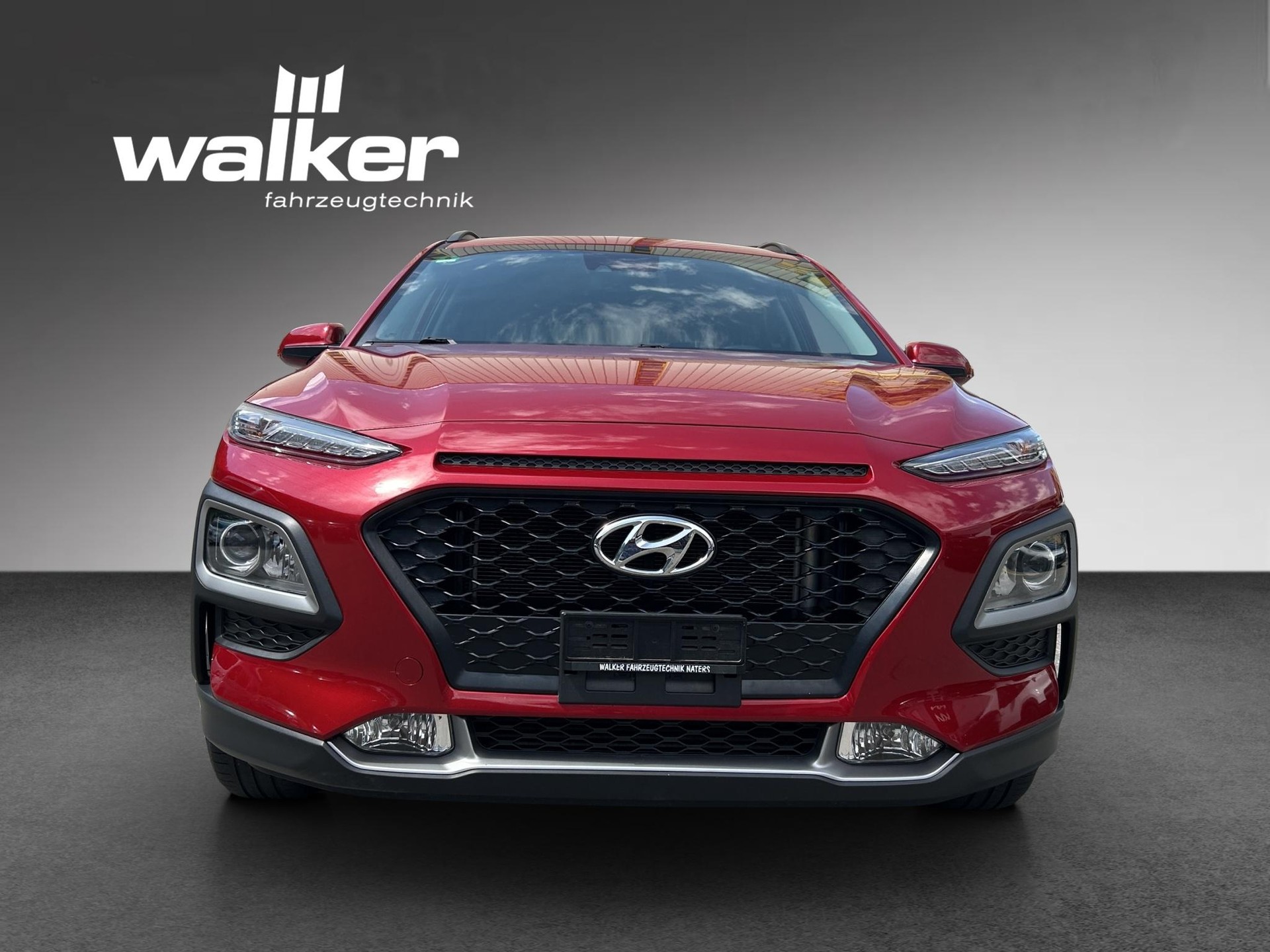 HYUNDAI Kona 1.6 CRDi Amplia 4WD-image-1