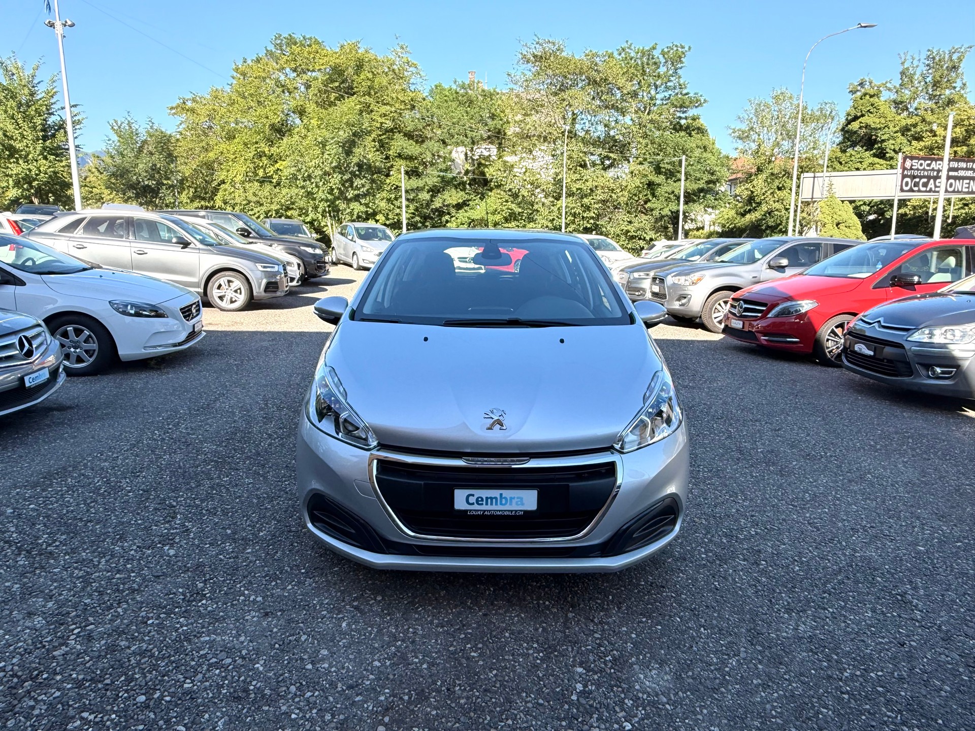 PEUGEOT 208 1.6 BlueHDi Active-image-1