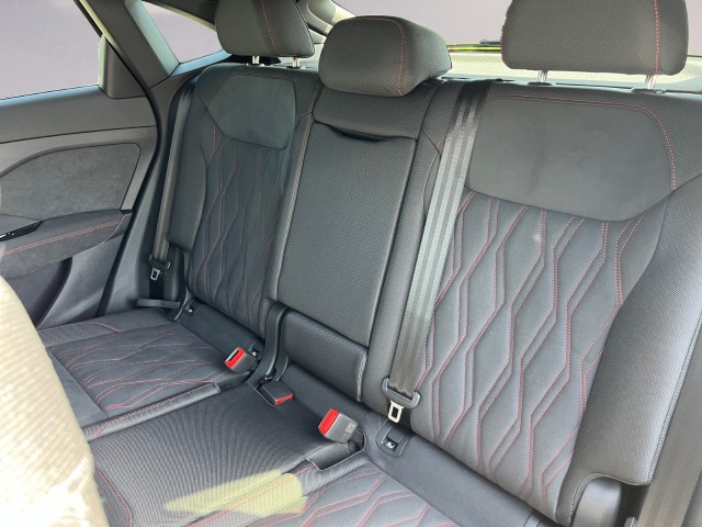 AUDI Q3 Sportback TDI quattro 142 kW S tronic-image-15