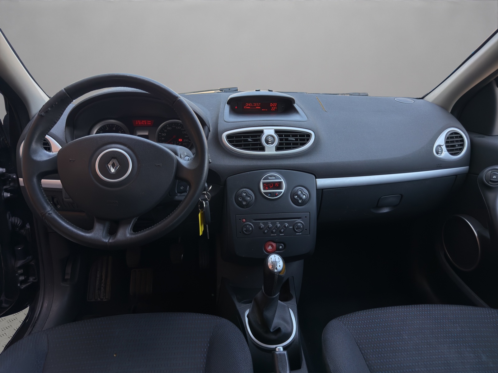 RENAULT Clio 1.2 16V Turbo Exception-image-13