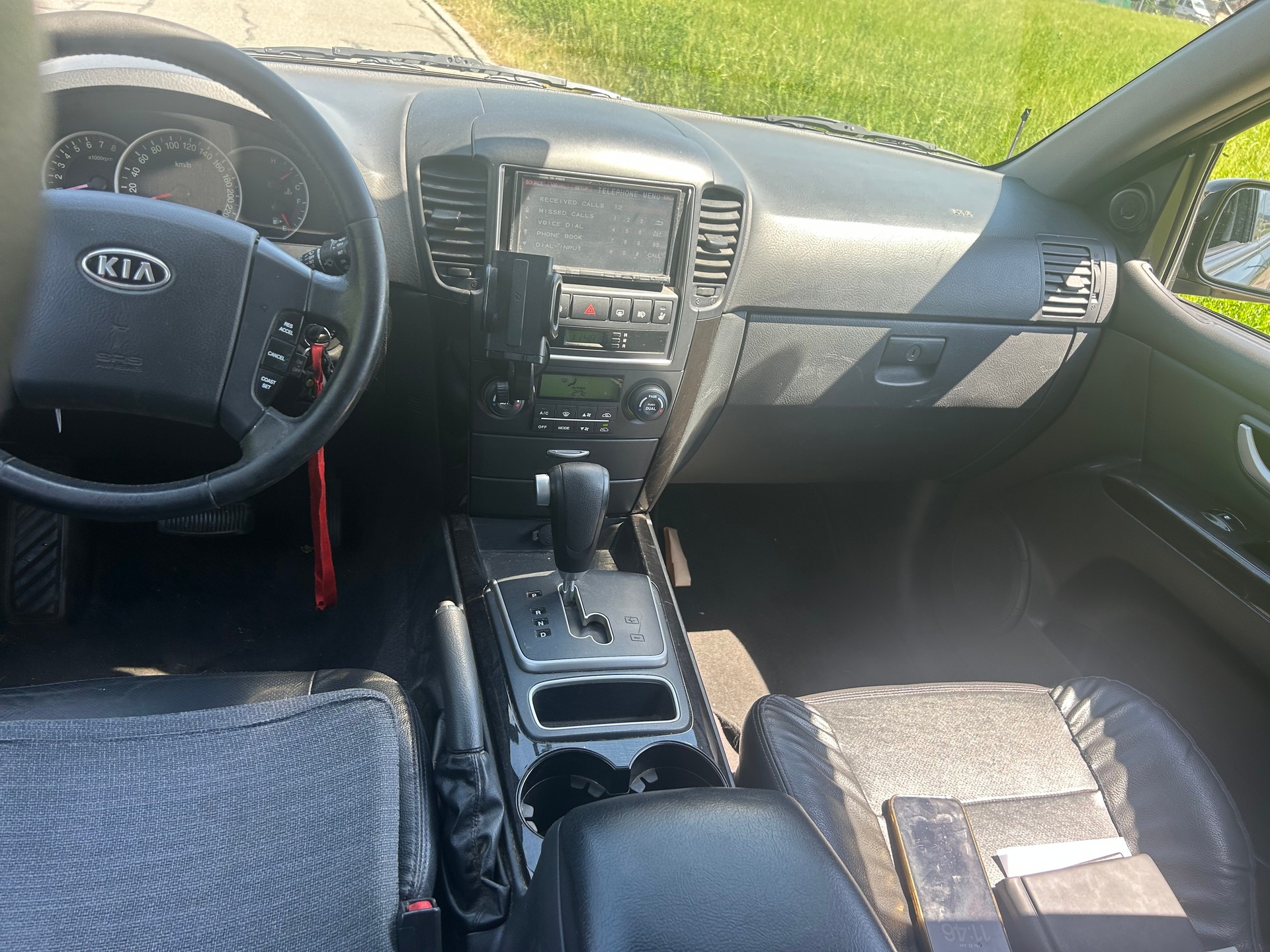 KIA Sorento 3.3 V6 Trend-image-7