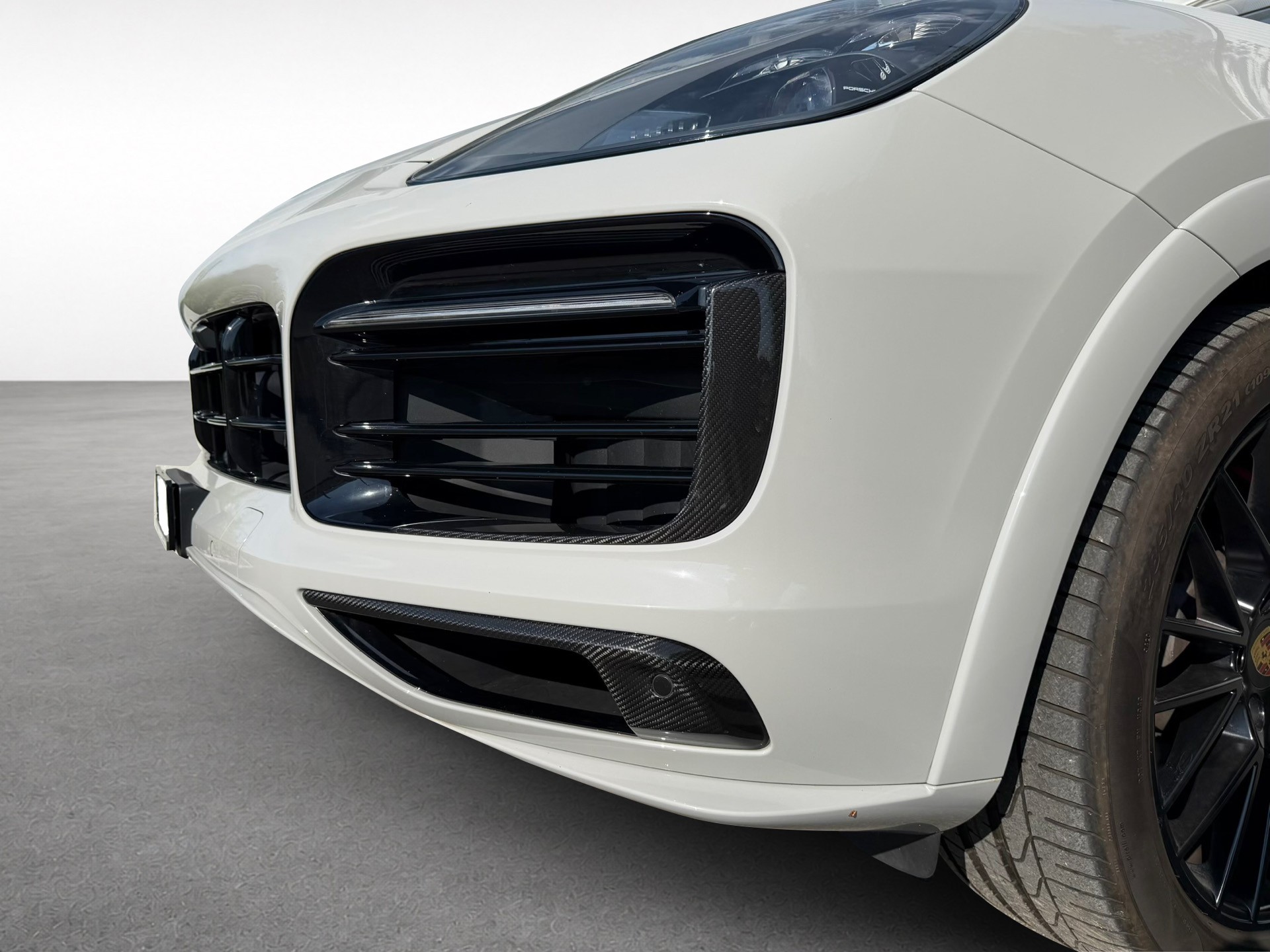 PORSCHE Cayenne GTS-image-5