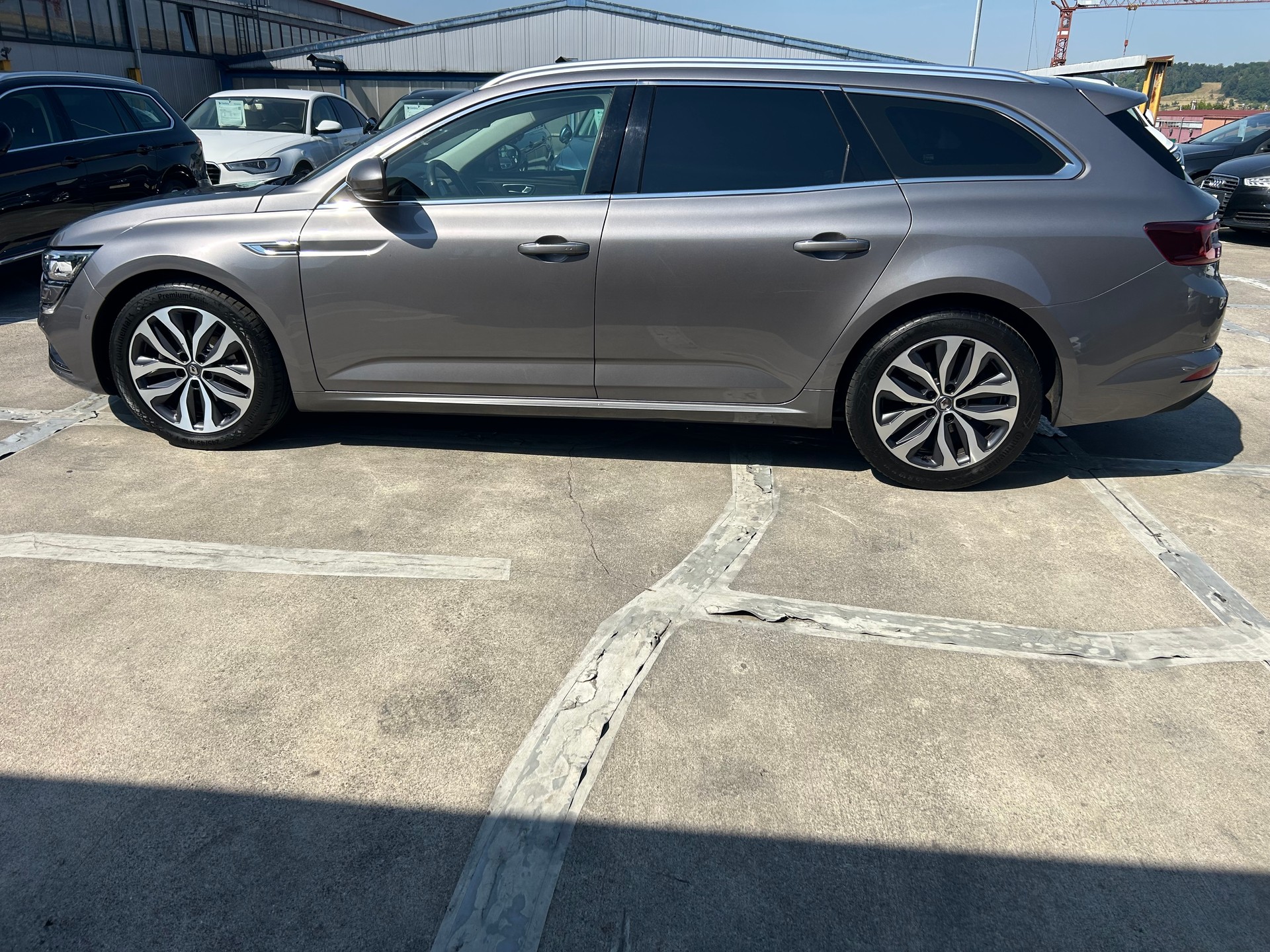 RENAULT Talisman Grandtour 1.6 dCi Intens EDC-image-1