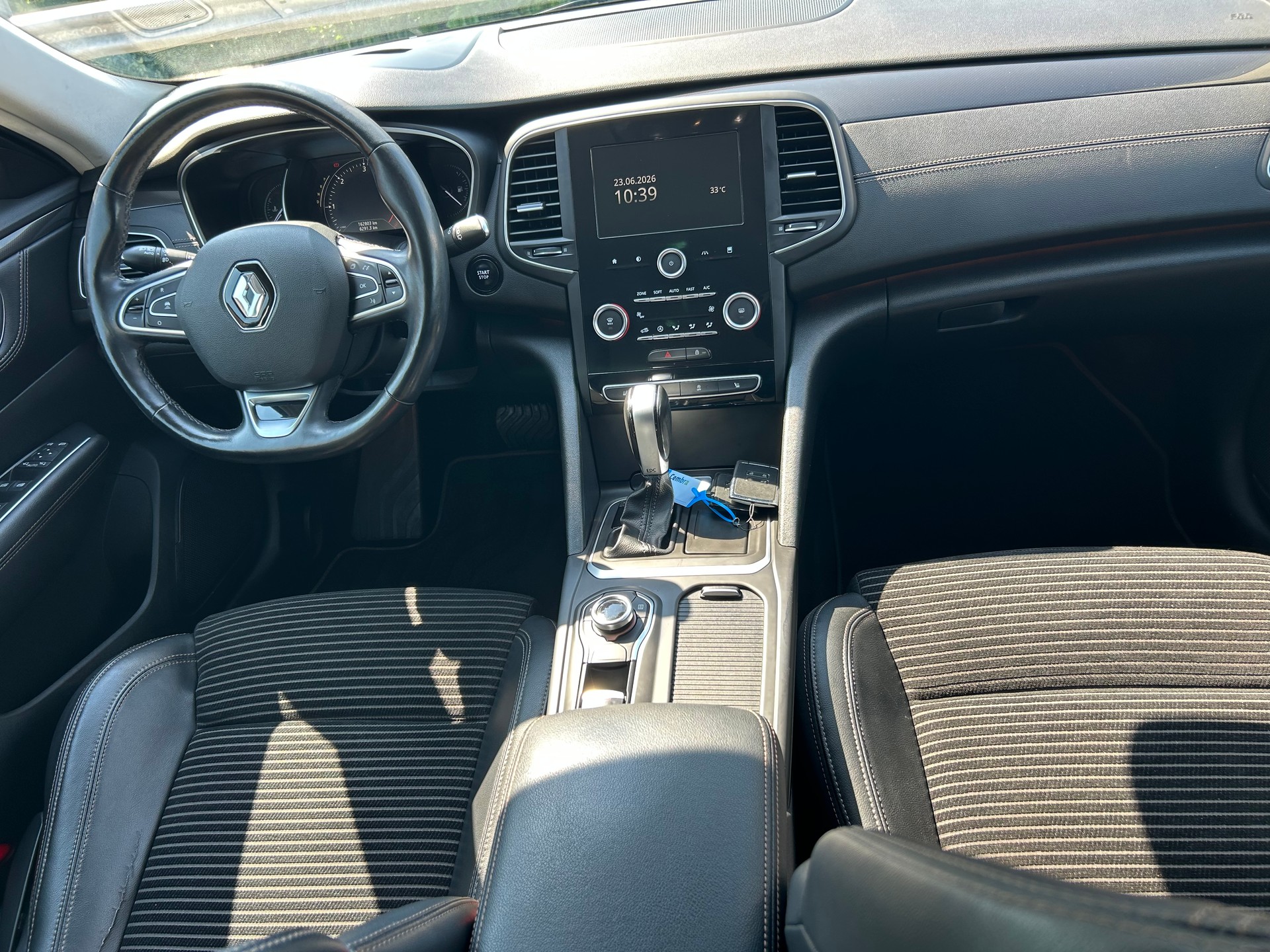 RENAULT Talisman Grandtour 1.6 dCi Intens EDC-image-8