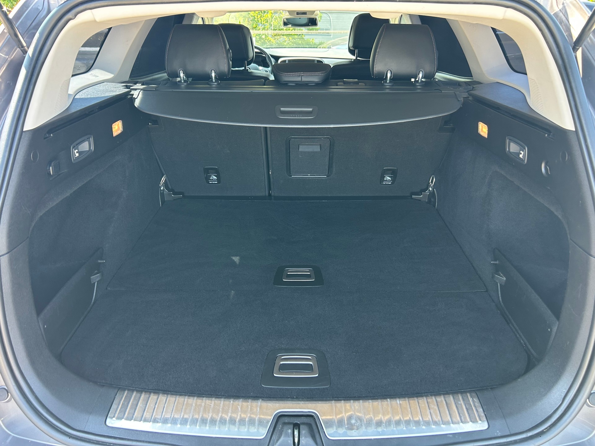 RENAULT Talisman Grandtour 1.6 dCi Intens EDC-image-11