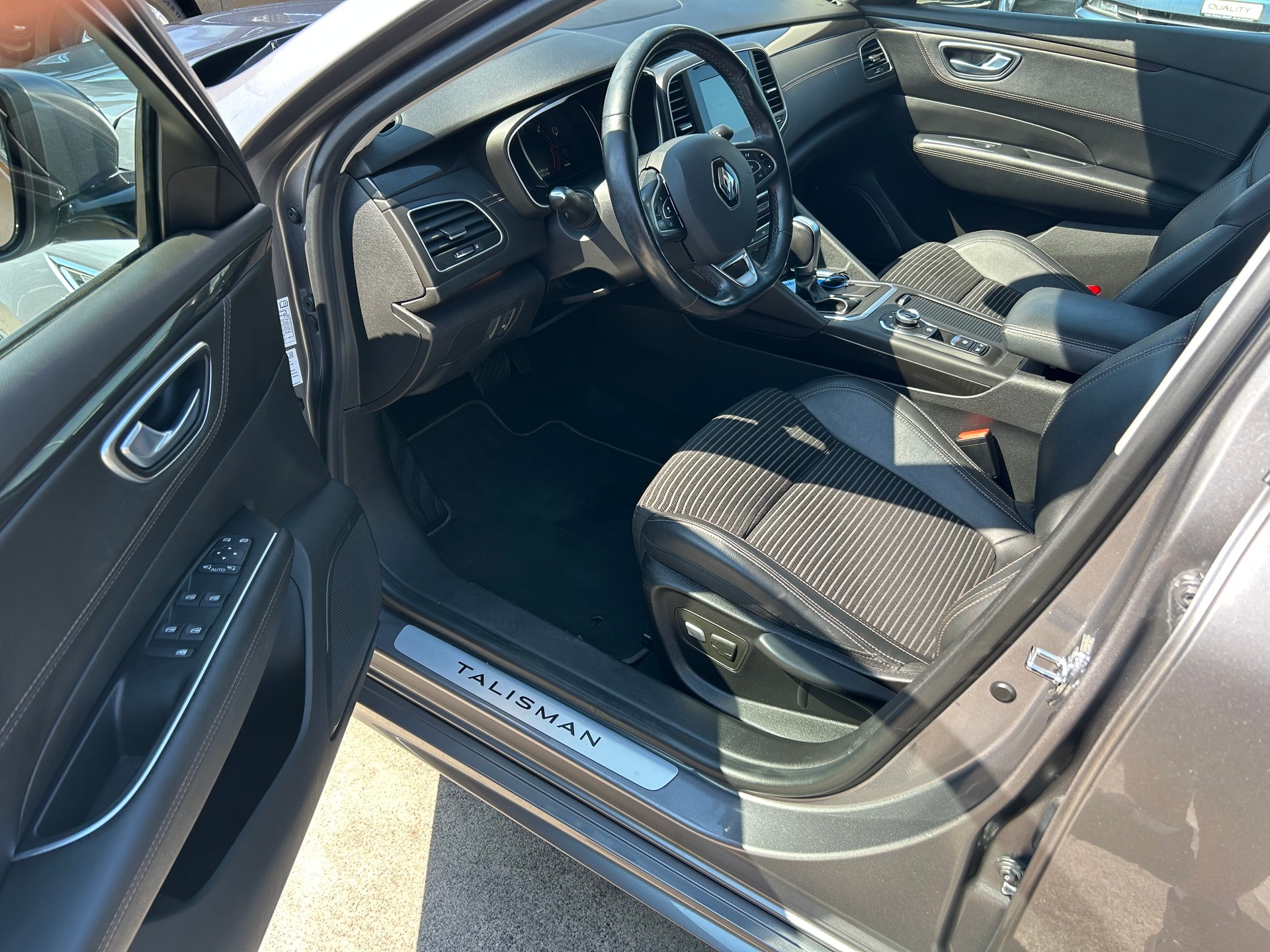RENAULT Talisman Grandtour 1.6 dCi Intens EDC-image-12