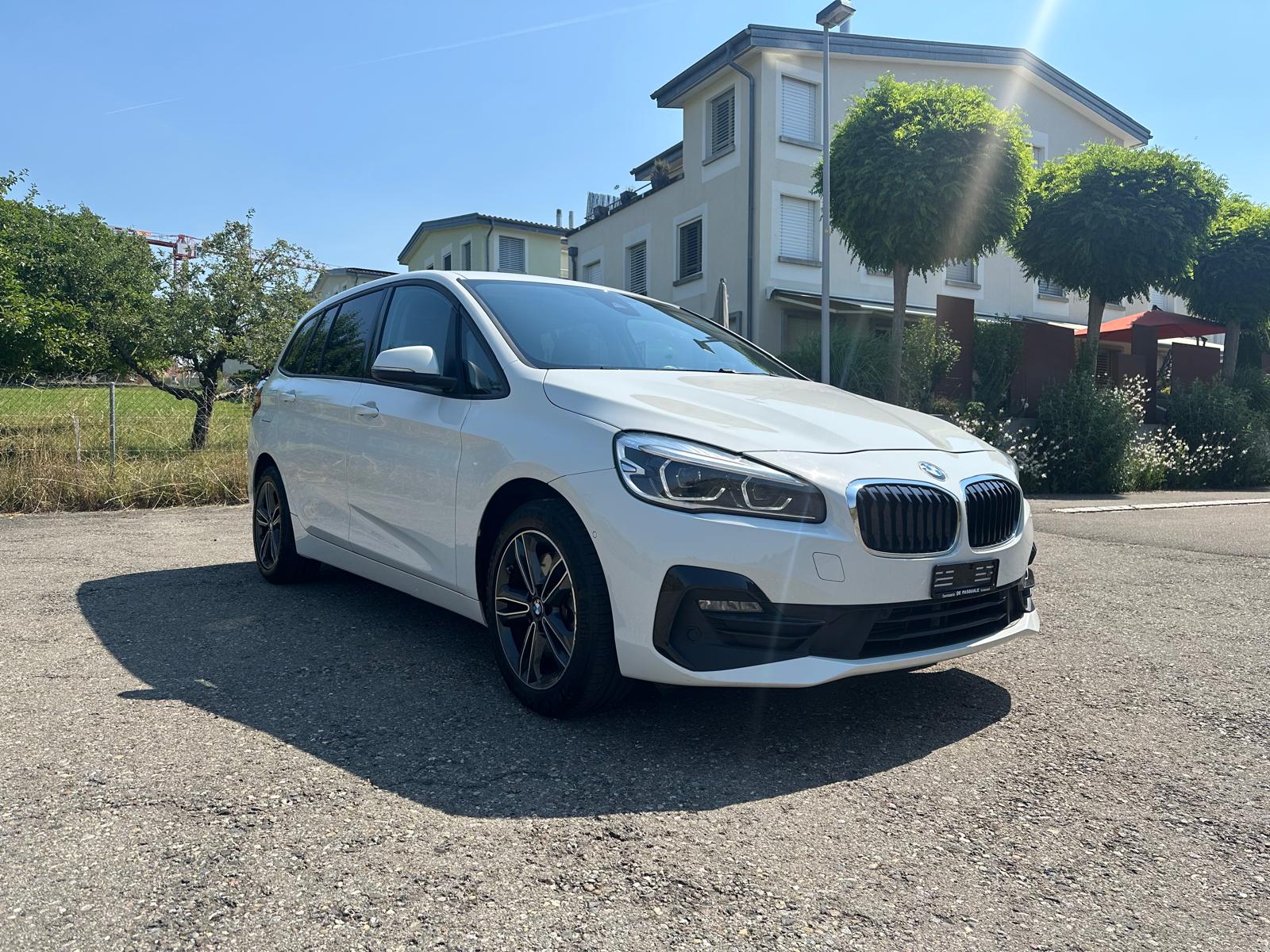BMW 218d Gran Tourer Steptronic-image-1