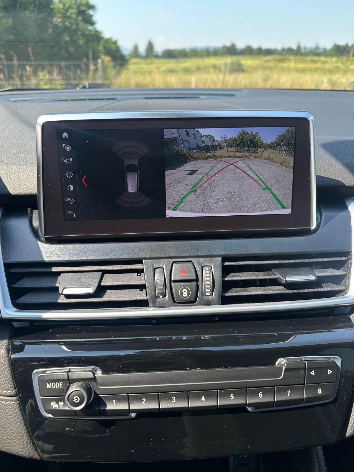 BMW 218d Gran Tourer Steptronic-image-12