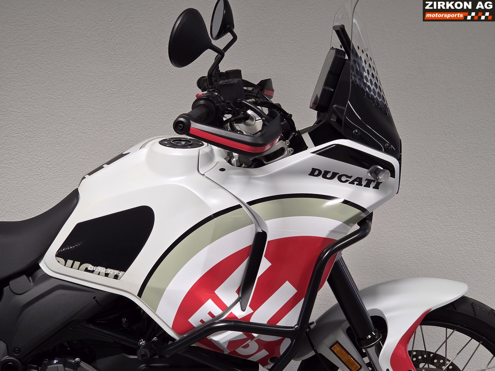 DUCATI Desert X Lucky Strike-image-4