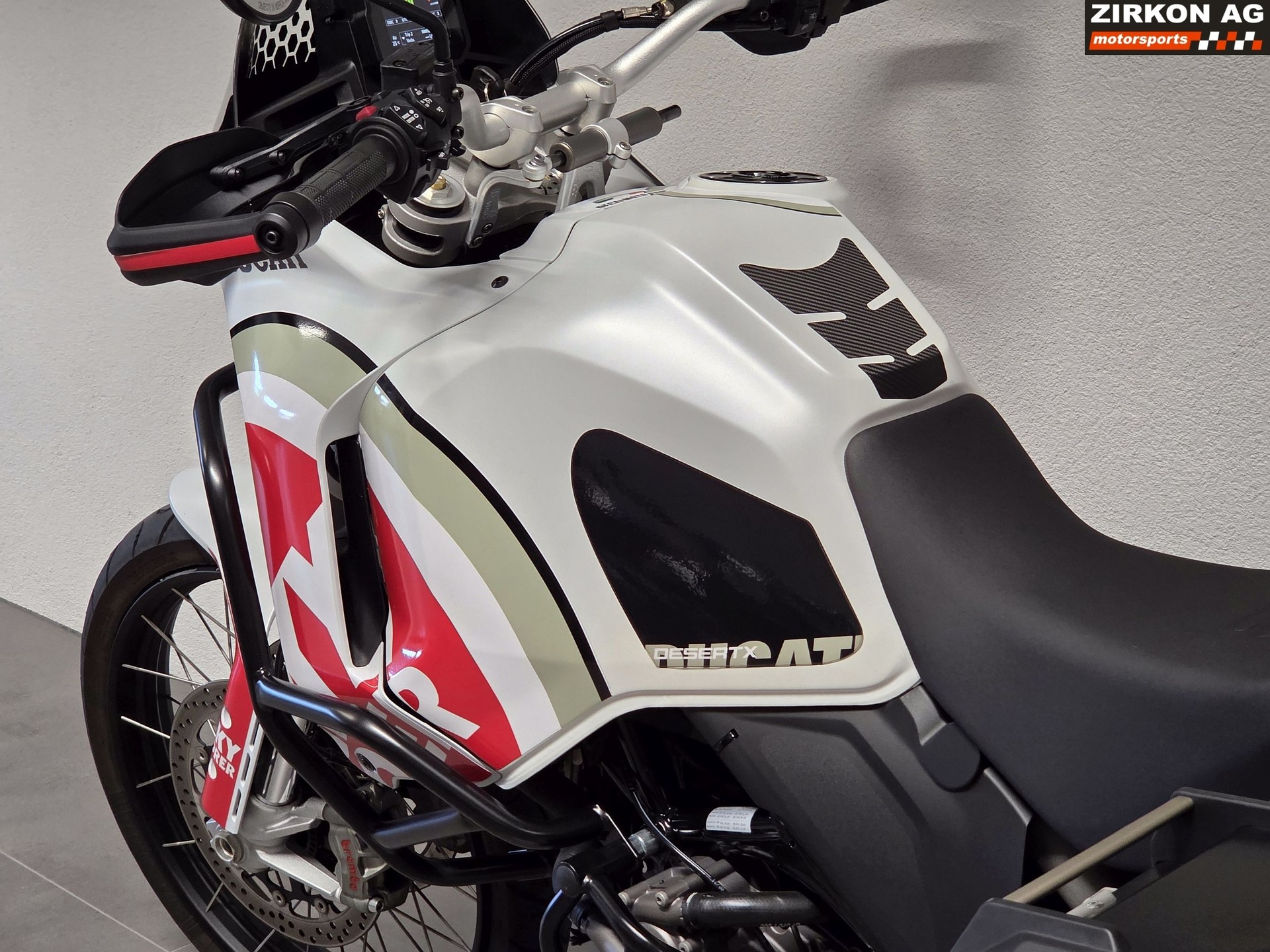 DUCATI Desert X Lucky Strike-image-13