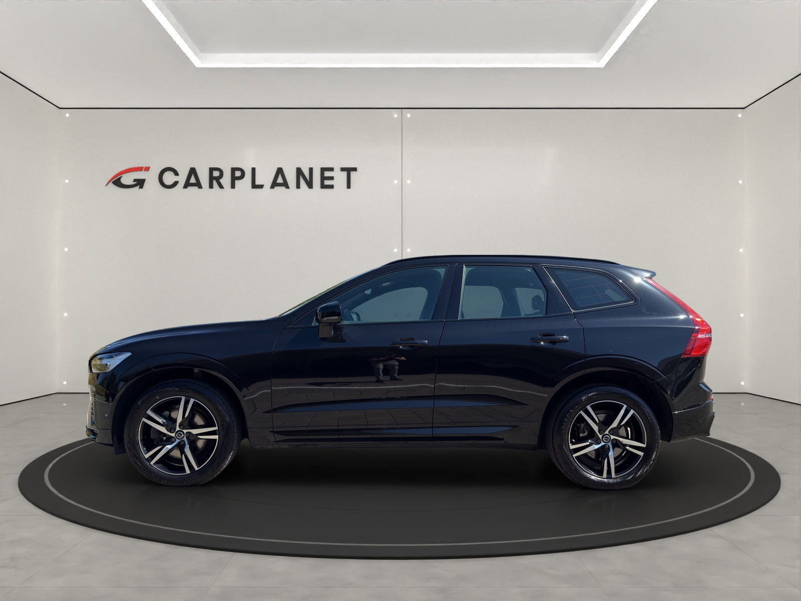VOLVO XC60 2.0 B5 MH R-Design AWD-image-2