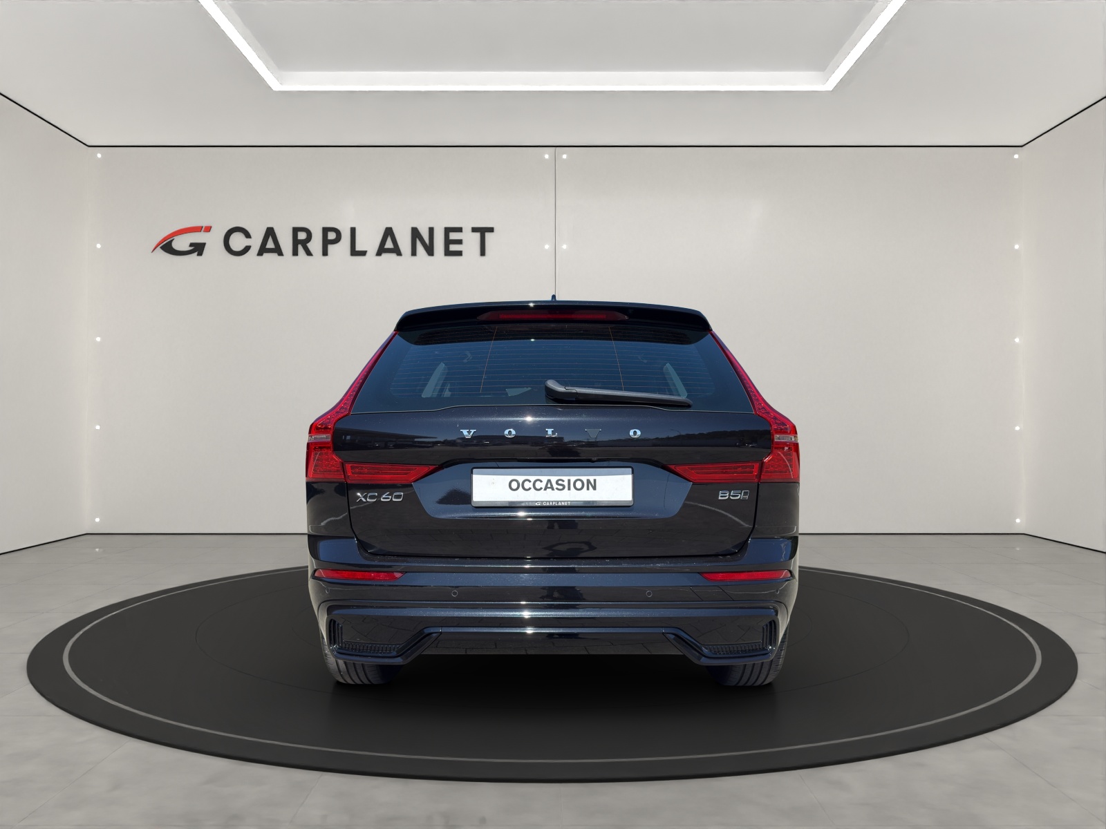 VOLVO XC60 2.0 B5 MH R-Design AWD-image-4