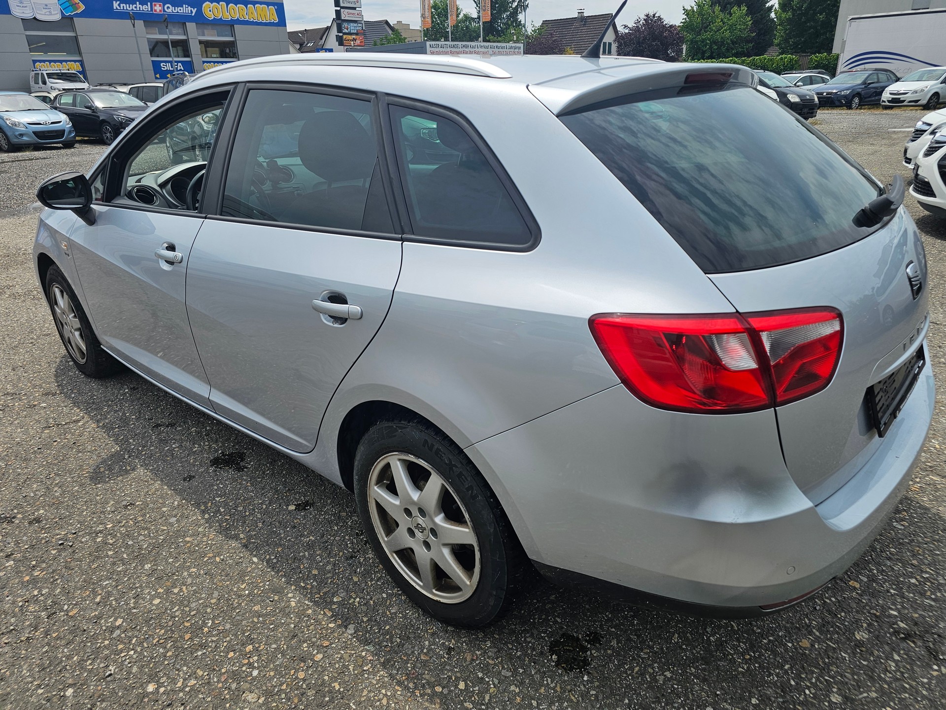 SEAT Ibiza ST 1.6 TDI Sport-image-3