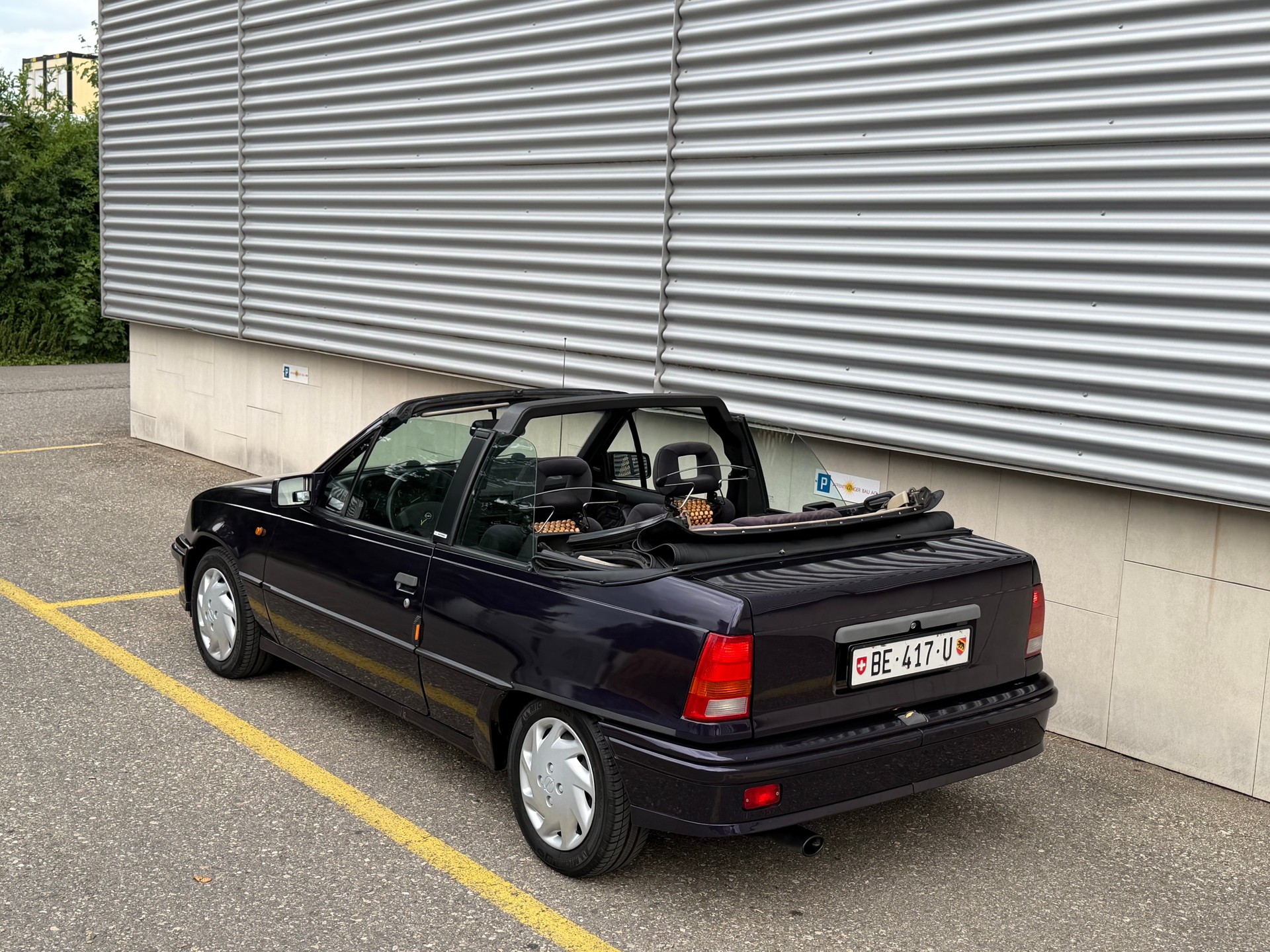OPEL Kadett Cabriolet 2.0i Edition-image-3
