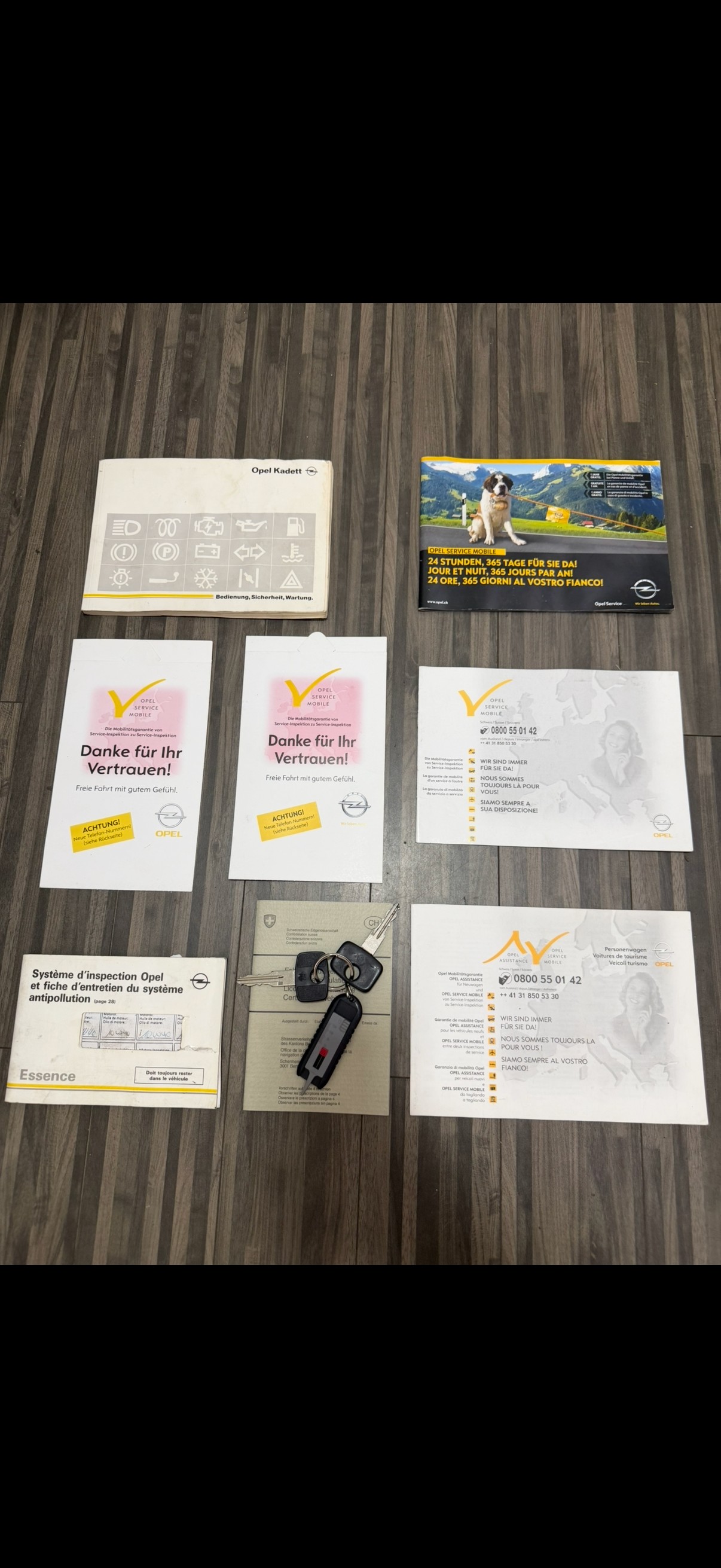 OPEL Kadett Cabriolet 2.0i Edition-image-15