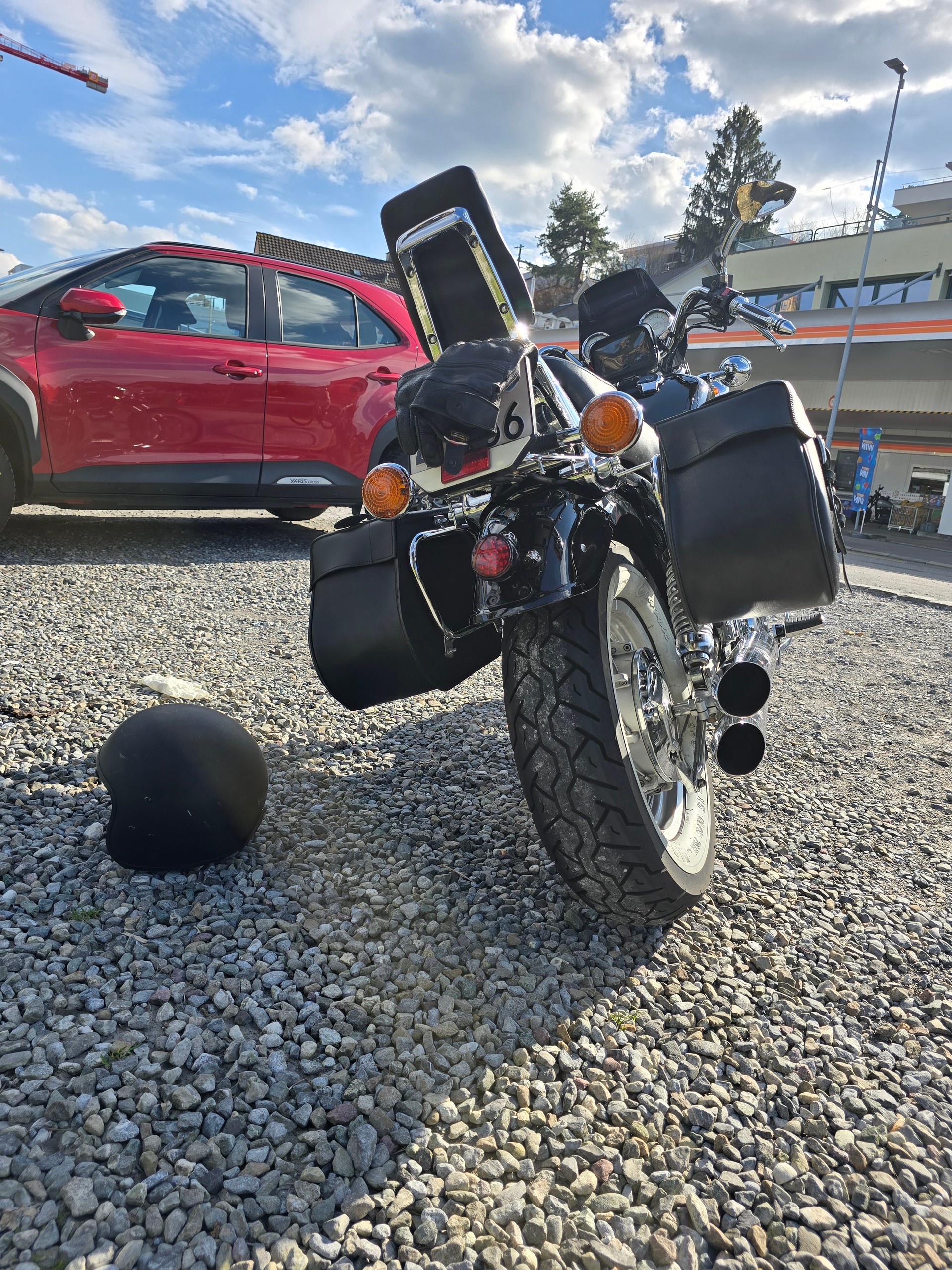 YAMAHA XV 1100 Virago-image-4