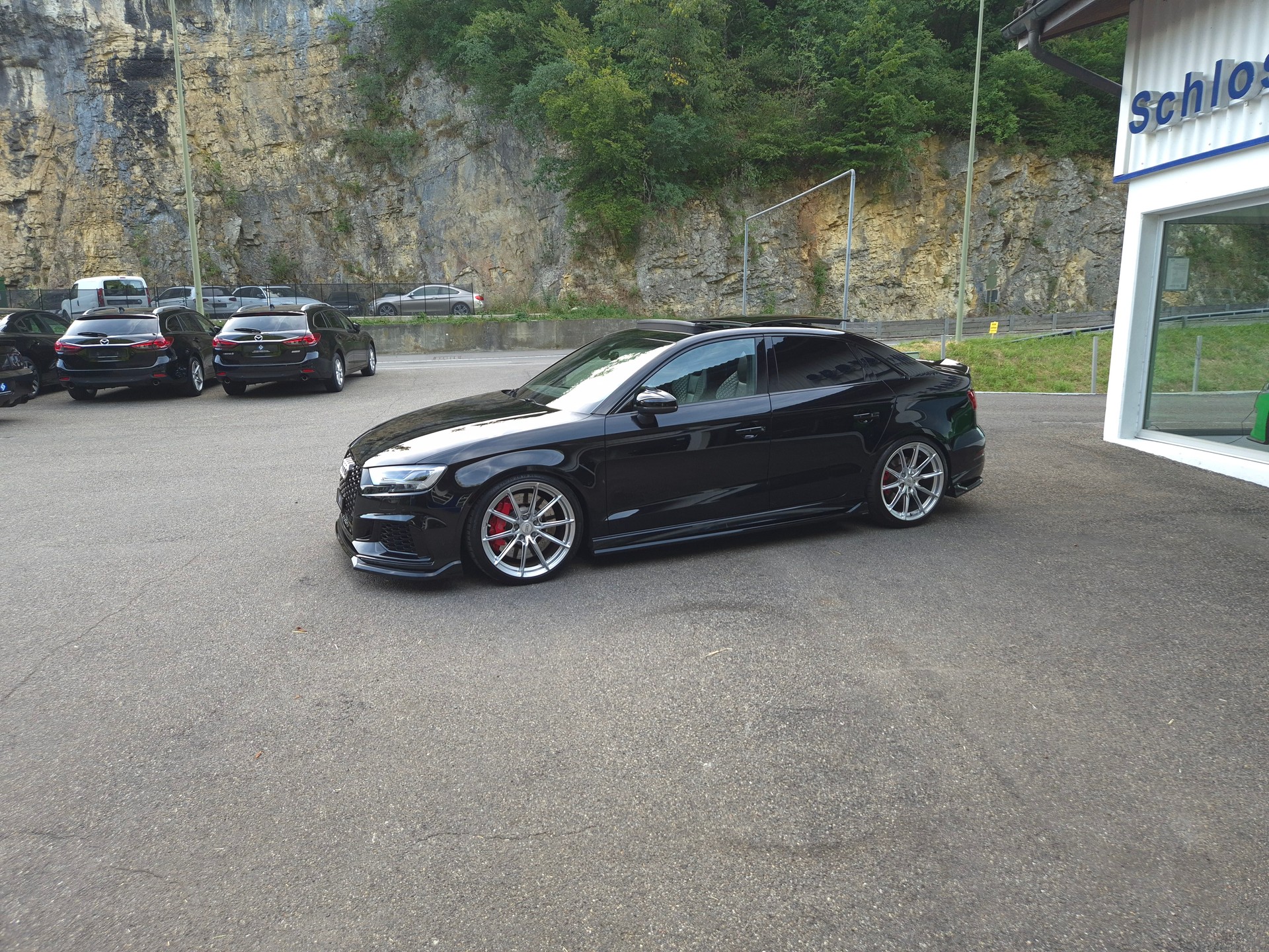 AUDI RS3 Limousine 2.5 TSI quattro S-tronic-image-6
