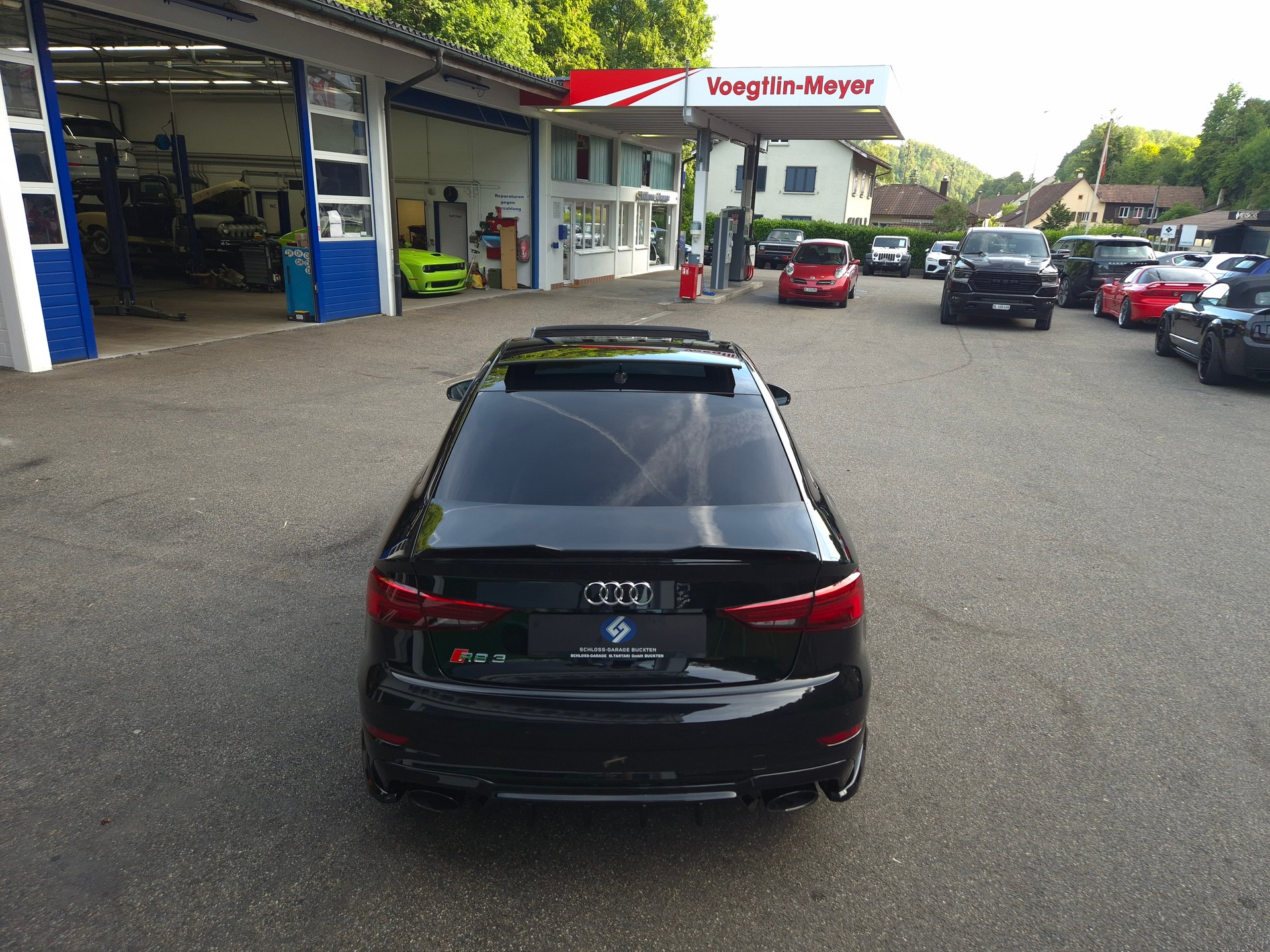 AUDI RS3 Limousine 2.5 TSI quattro S-tronic-image-10