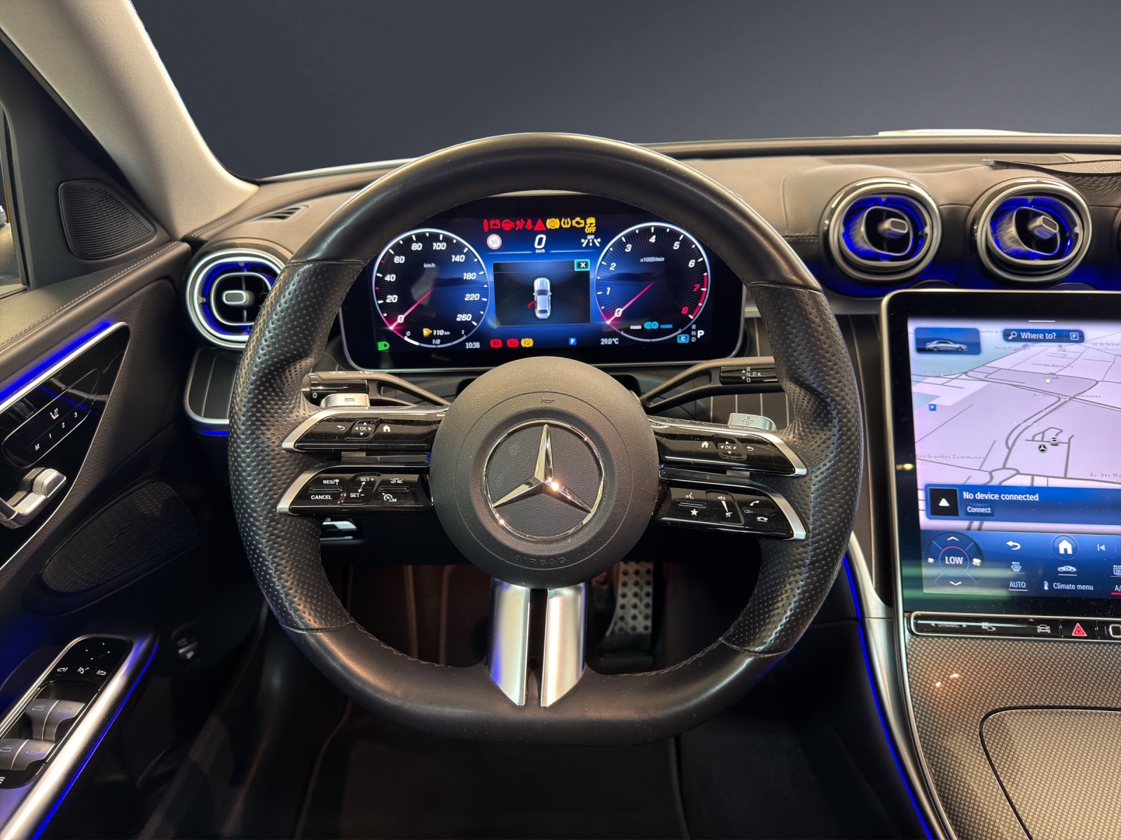 MERCEDES-BENZ C 200 4M AMG Line-image-12