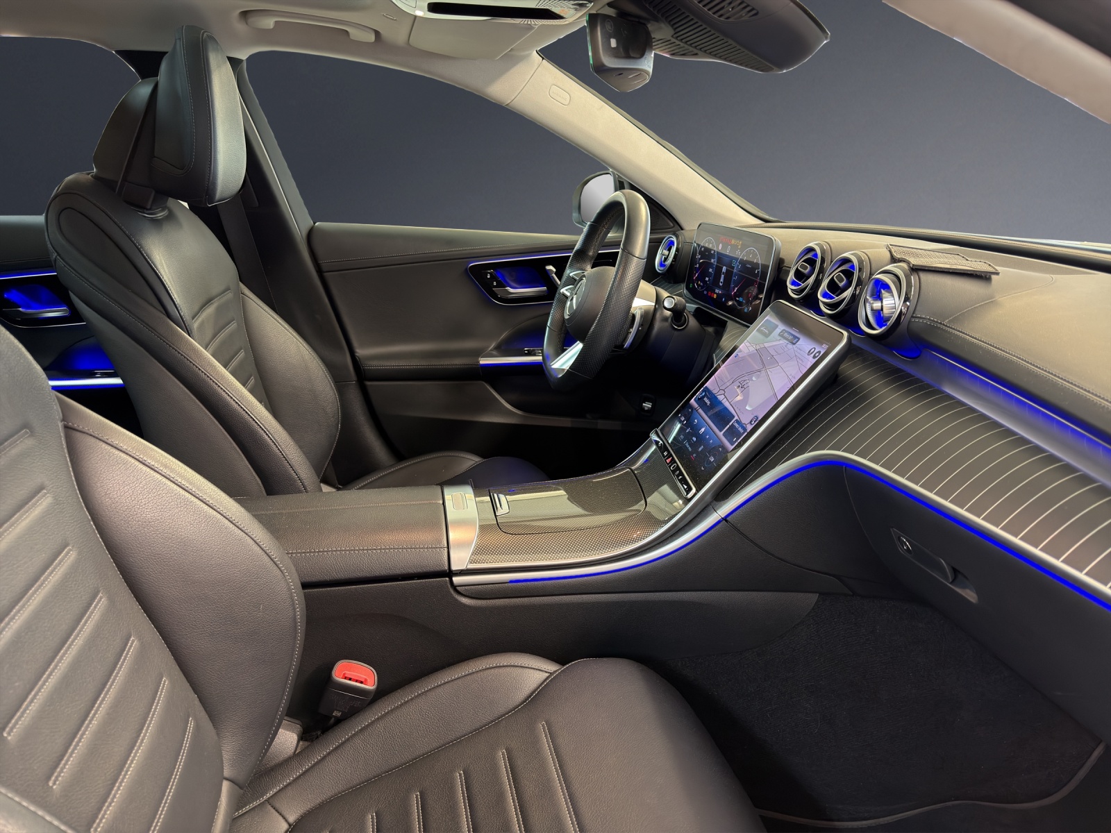 MERCEDES-BENZ C 200 4M AMG Line-image-9