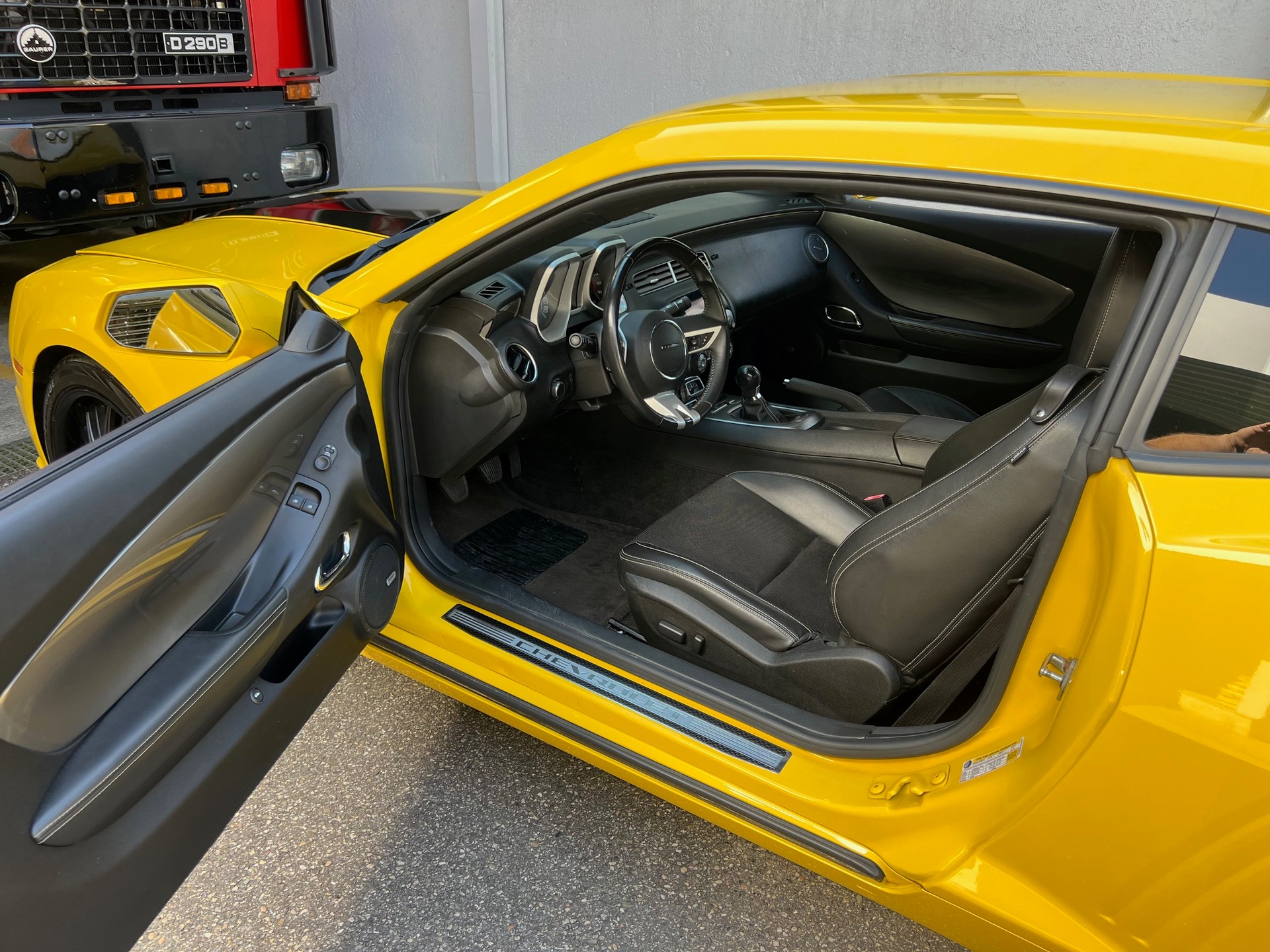 CHEVROLET Camaro 2SS-image-6