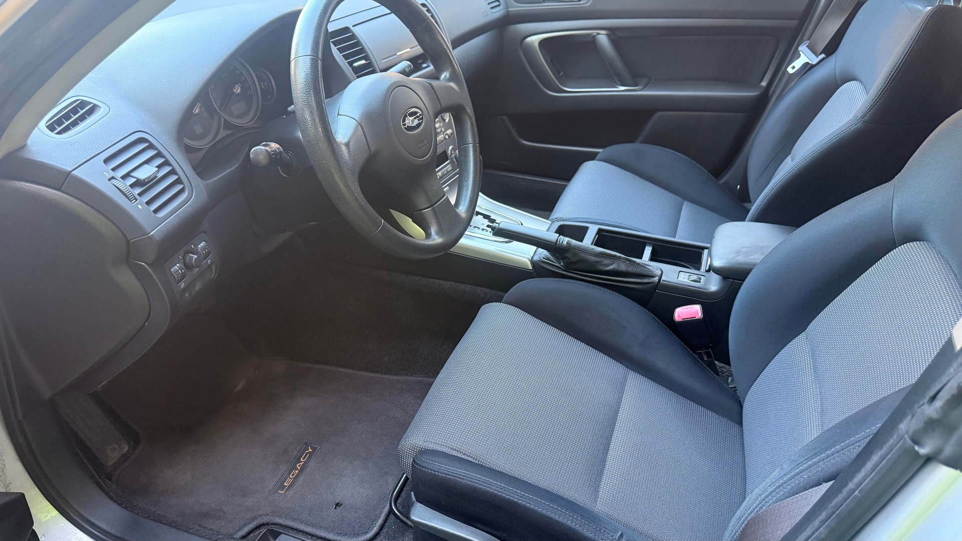 SUBARU LEGACY-image-7
