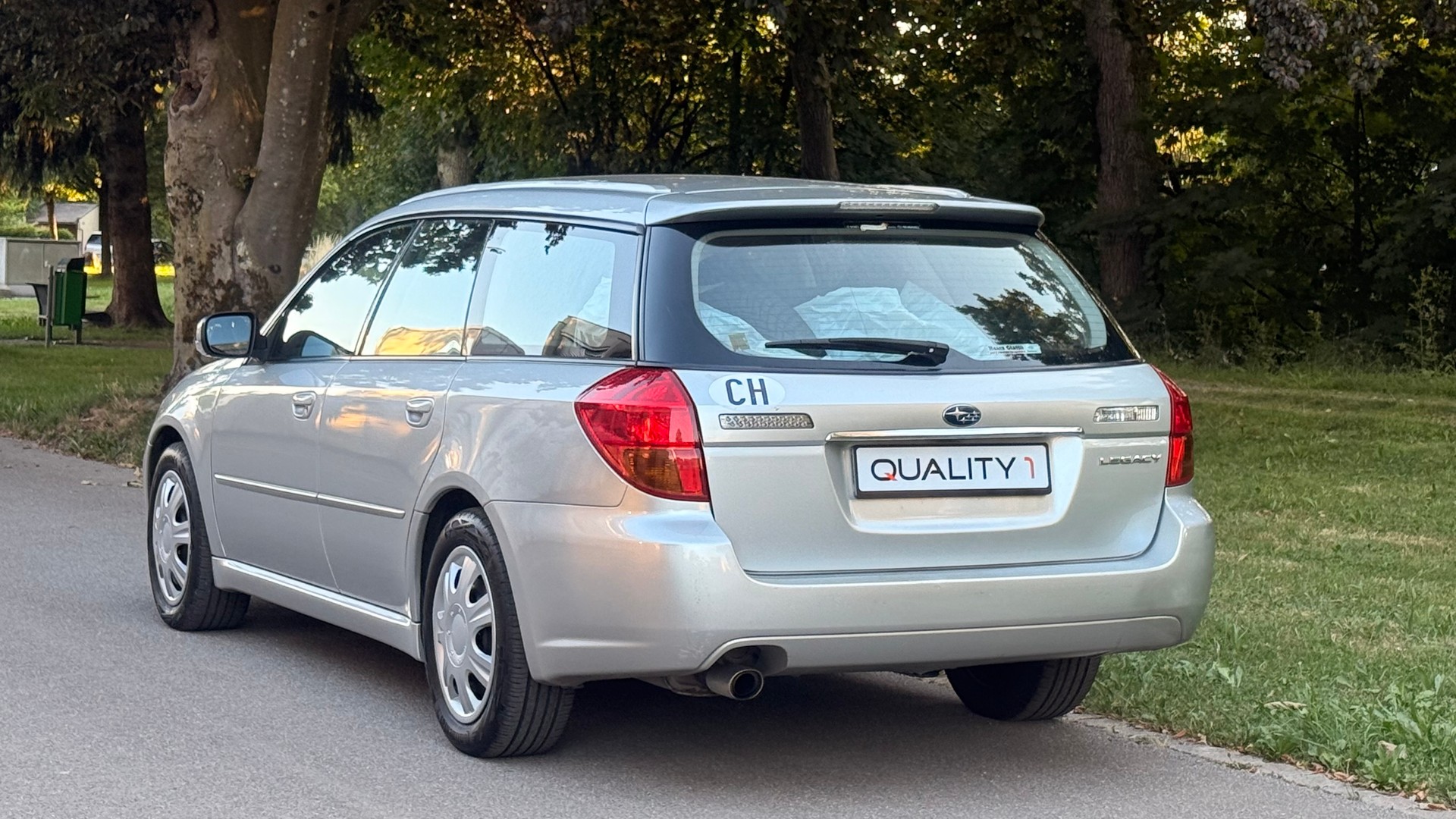 SUBARU LEGACY-image-5