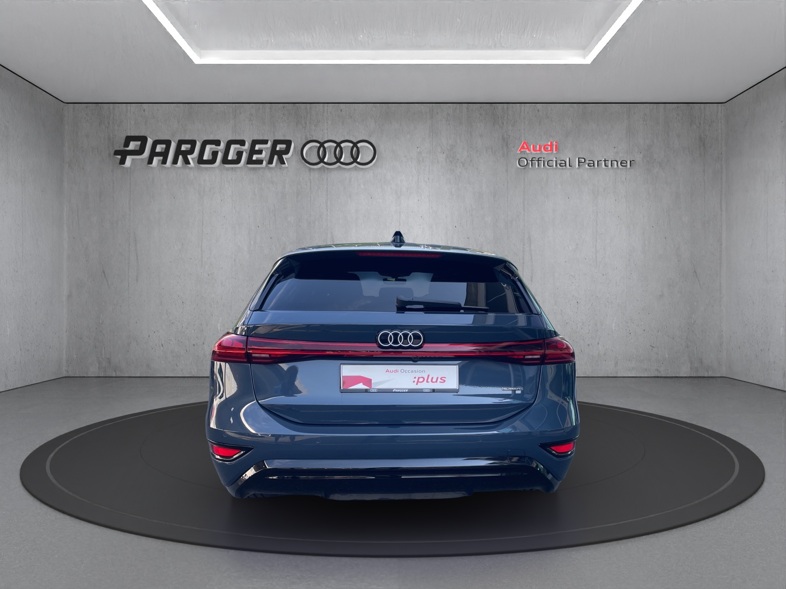 AUDI A6 Avant e-tron quattro-showroom-element-3