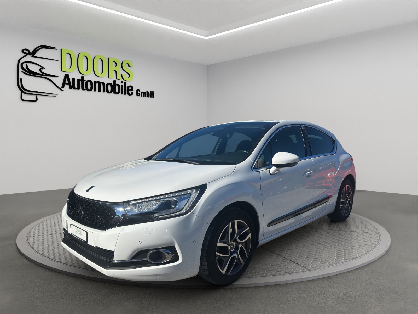 DS AUTOMOBILES DS 4 1.6 THP Faubourg Addict Automatic-image-2