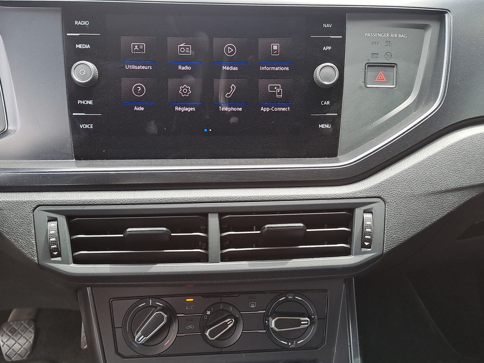 VW Polo 1.0 BMT Value-image-10